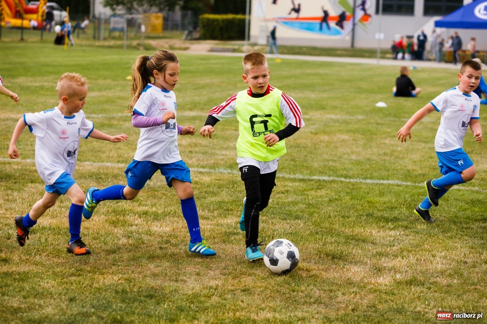 Zdjęcie w galerii na portalu naszraciborz.pl: Emocje połączone z frajdą. II Turniej Małych Bajtlów za nami [FOTO] wiadomości z regionu