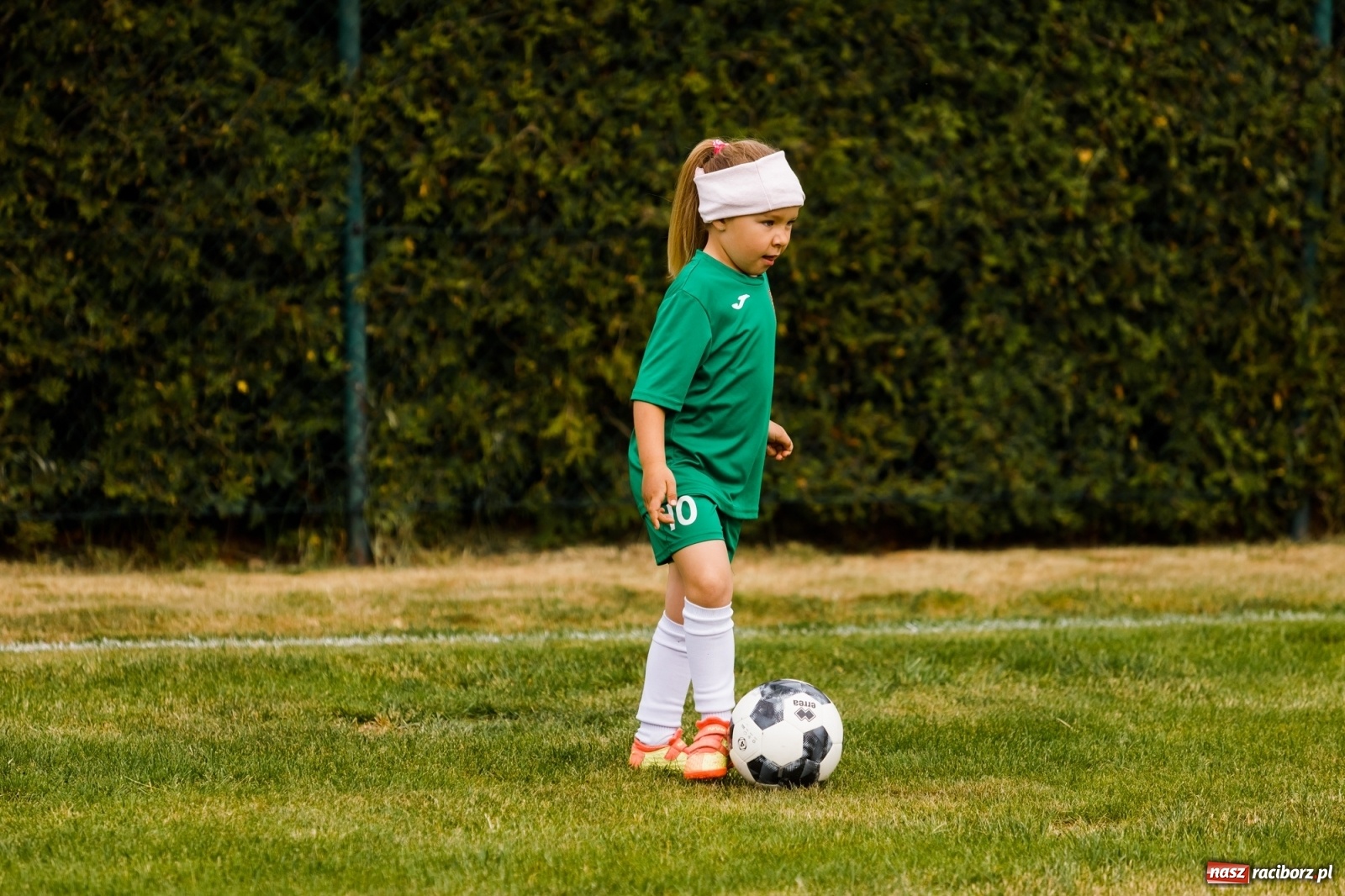 Zdjęcie w galerii na portalu naszraciborz.pl: Emocje połączone z frajdą. II Turniej Małych Bajtlów za nami [FOTO] wiadomości z regionu