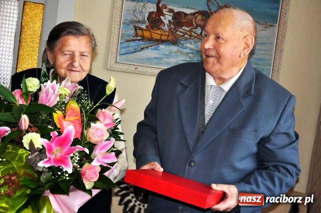 Zdjęcie w galerii na portalu naszraciborz.pl: Małżonkę wypatrzył w ogrodzie... wiadomości z regionu