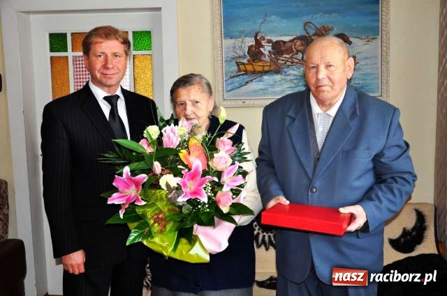 Zdjęcie w galerii na portalu naszraciborz.pl: Małżonkę wypatrzył w ogrodzie... wiadomości z regionu