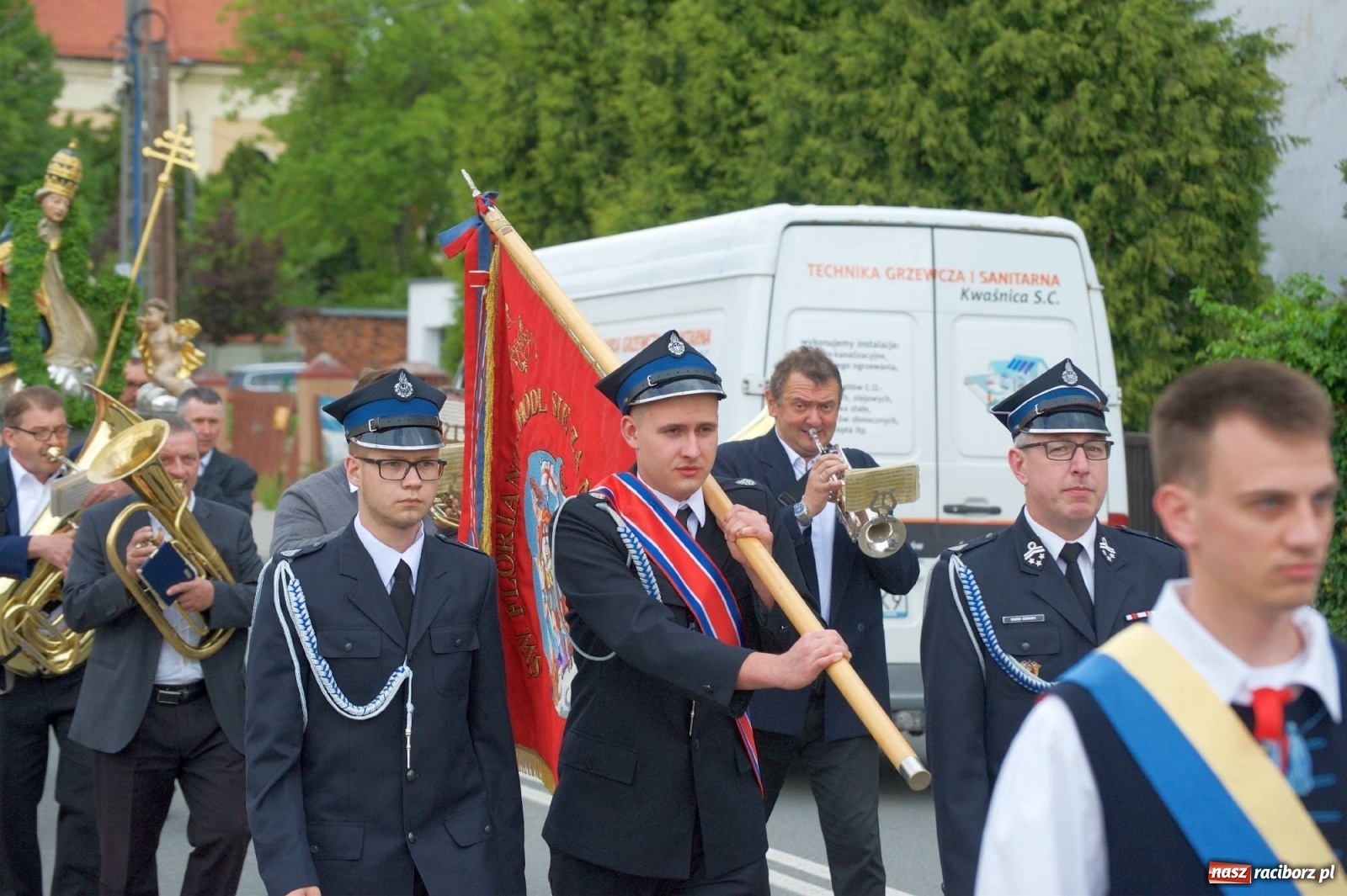 Zdjęcie w galerii na portalu naszraciborz.pl: Wierni z Tworkowa, Owsiszcz, Bolesławia i czeskiej Haci na Urbanku [FOTO i WIDEO] wiadomości z regionu