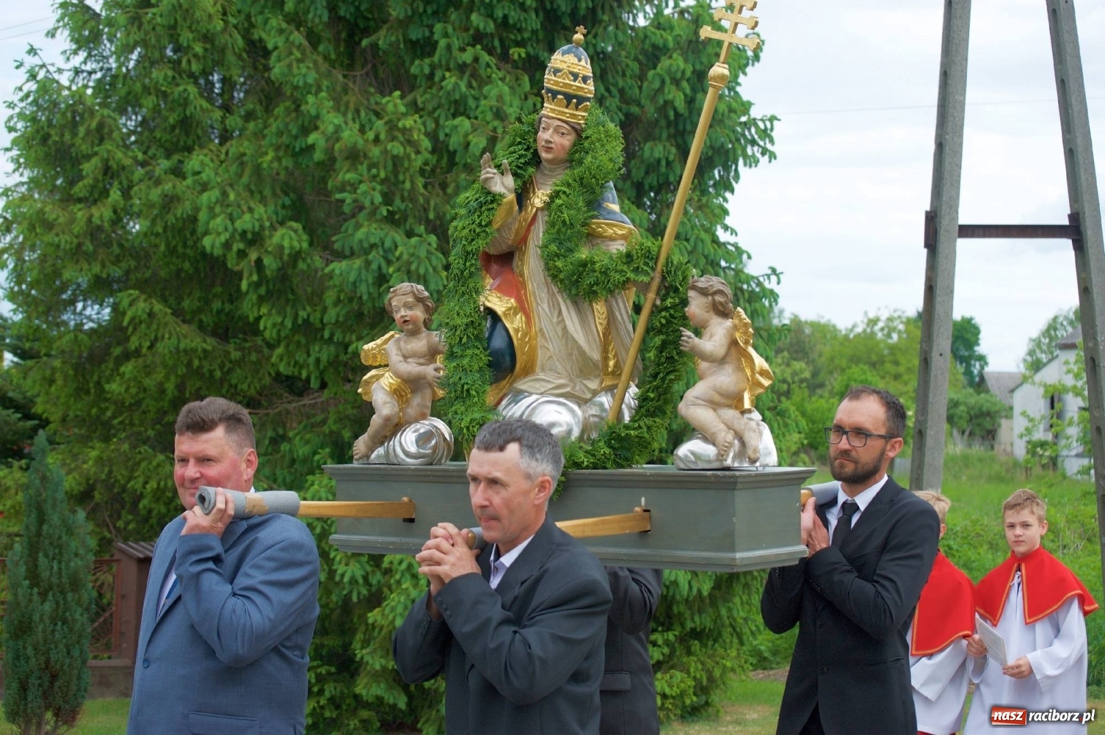 Zdjęcie w galerii na portalu naszraciborz.pl: Wierni z Tworkowa, Owsiszcz, Bolesławia i czeskiej Haci na Urbanku [FOTO i WIDEO] wiadomości z regionu