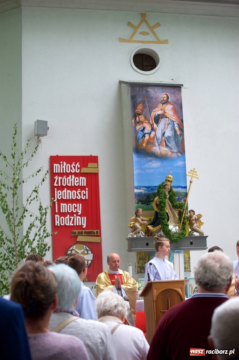 Zdjęcie w galerii na portalu naszraciborz.pl: Wierni z Tworkowa, Owsiszcz, Bolesławia i czeskiej Haci na Urbanku [FOTO i WIDEO] wiadomości z regionu