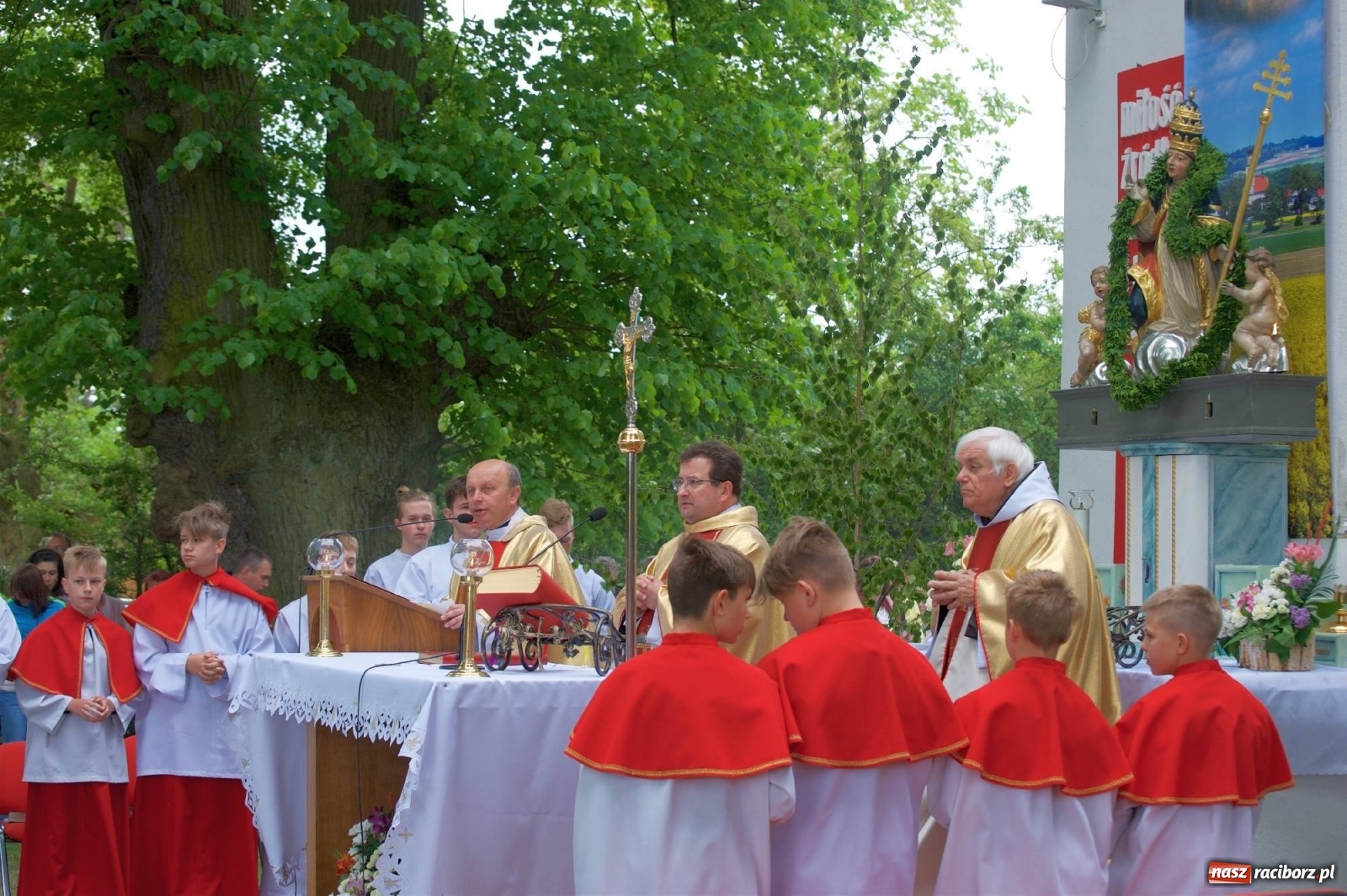 Zdjęcie w galerii na portalu naszraciborz.pl: Wierni z Tworkowa, Owsiszcz, Bolesławia i czeskiej Haci na Urbanku [FOTO i WIDEO] wiadomości z regionu