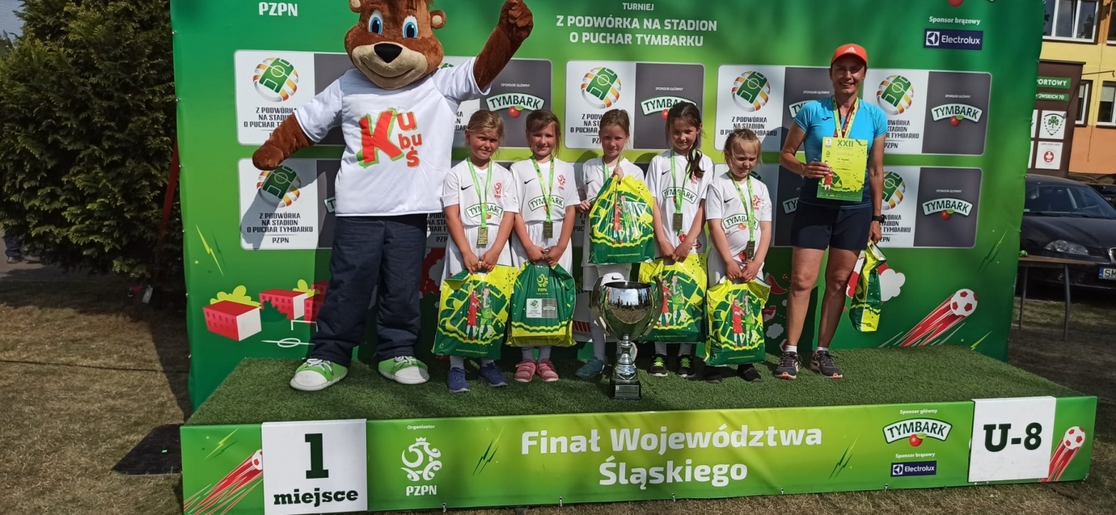 Zdjęcie w galerii na portalu naszraciborz.pl: Piłkarki z Rudnika najlepsze na Śląsku wiadomości z regionu