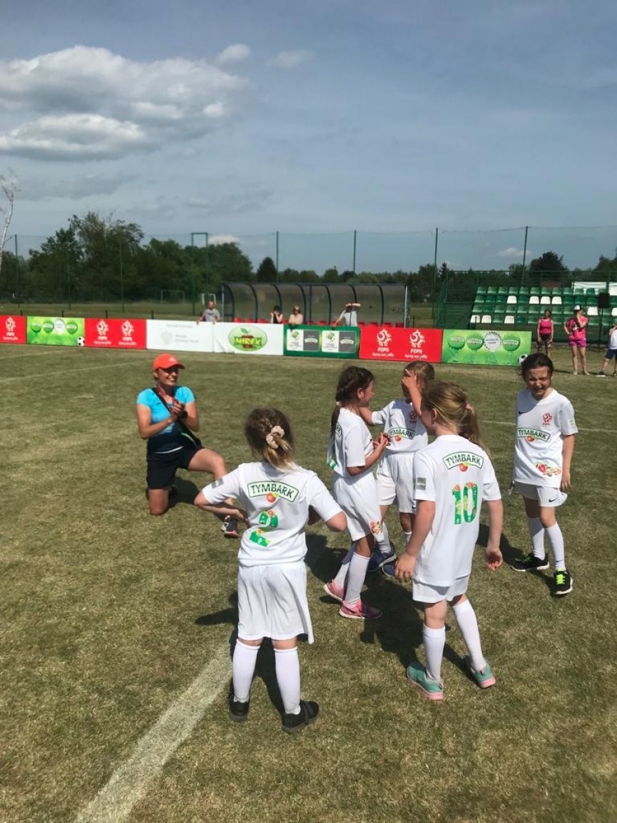 Zdjęcie w galerii na portalu naszraciborz.pl: Piłkarki z Rudnika najlepsze na Śląsku wiadomości z regionu