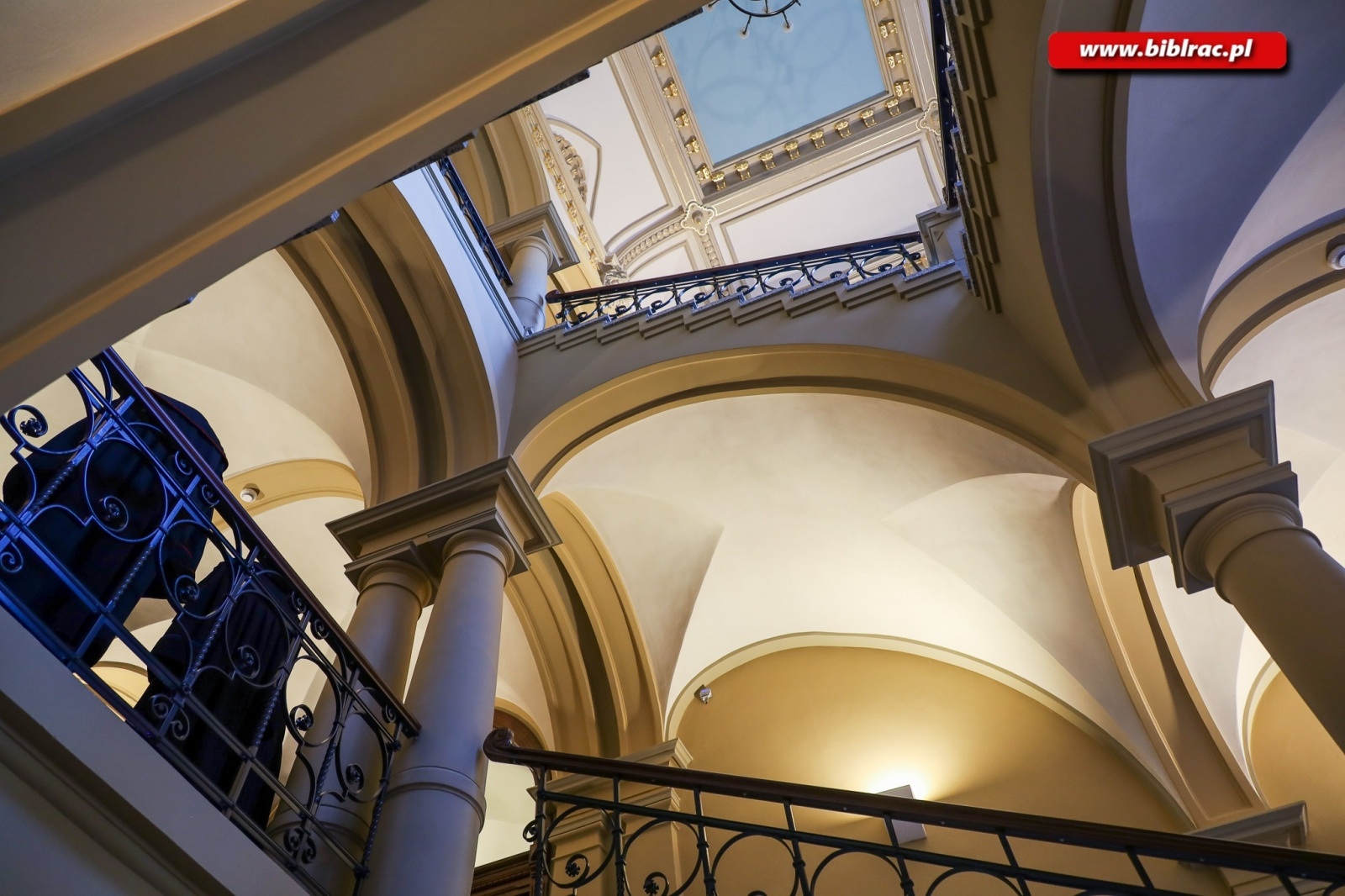 Zdjęcie w galerii na portalu naszraciborz.pl: Kryminalna Noc w Sądzie z biblioteką wiadomości z regionu