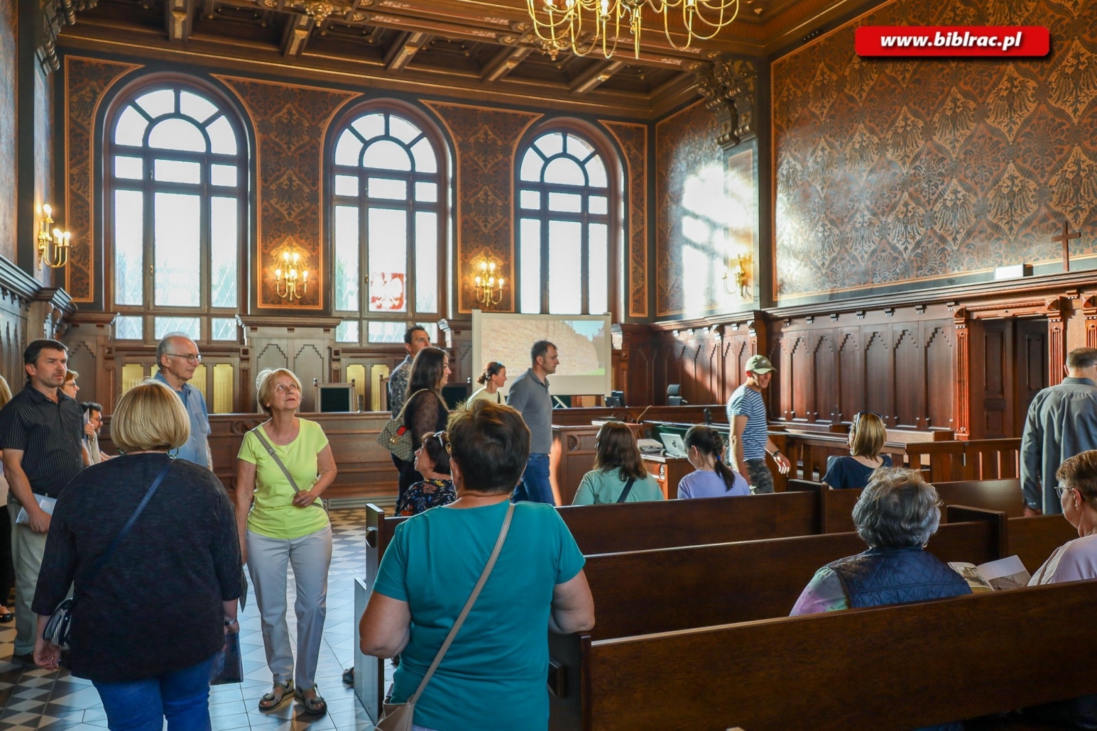 Zdjęcie w galerii na portalu naszraciborz.pl: Kryminalna Noc w Sądzie z biblioteką wiadomości z regionu