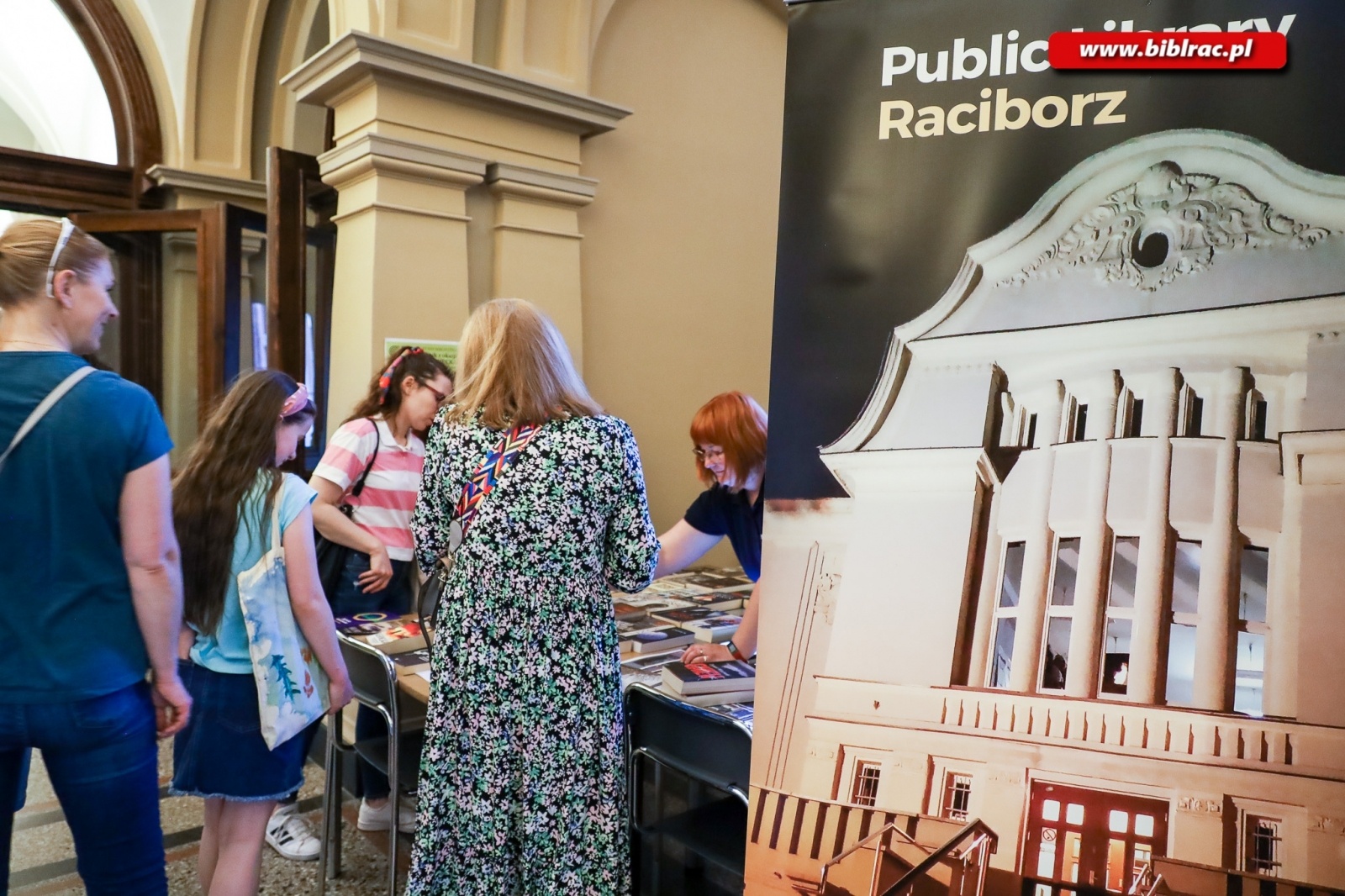 Zdjęcie w galerii na portalu naszraciborz.pl: Kryminalna Noc w Sądzie z biblioteką wiadomości z regionu