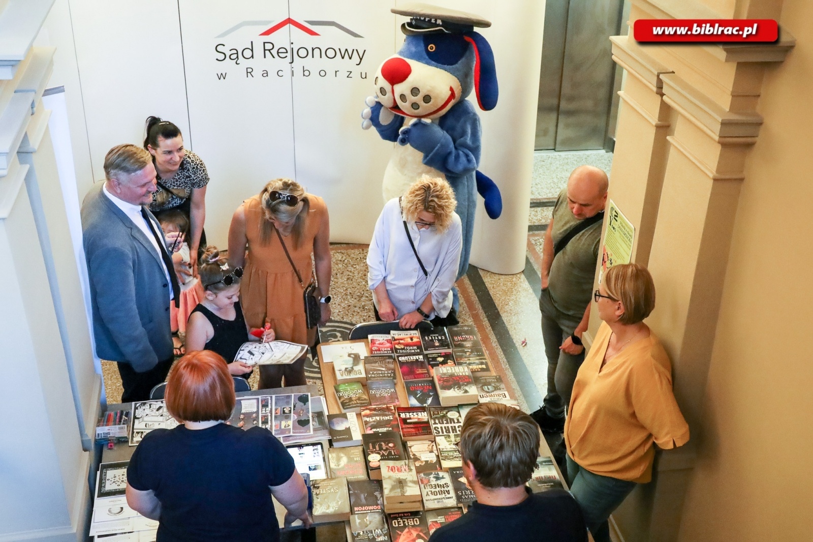 Zdjęcie w galerii na portalu naszraciborz.pl: Kryminalna Noc w Sądzie z biblioteką wiadomości z regionu