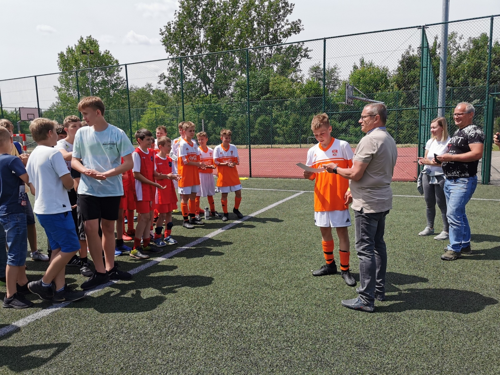 Zdjęcie w galerii na portalu naszraciborz.pl: Piłkarze szkoły z Nędzy najlepsi w Krzanowicach wiadomości z regionu