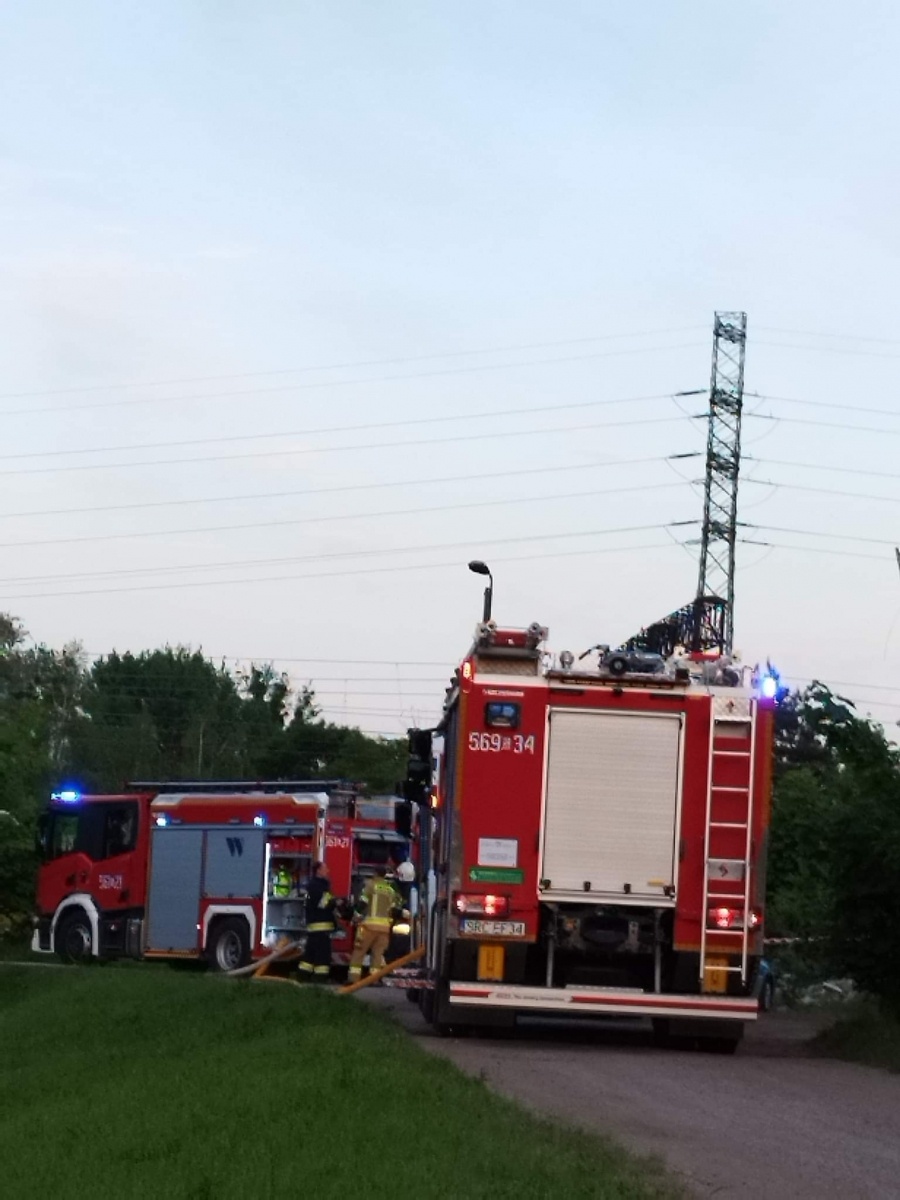Zdjęcie w galerii na portalu naszraciborz.pl: Raport 998. Czarny dym nad Eichendorffa wiadomości z regionu