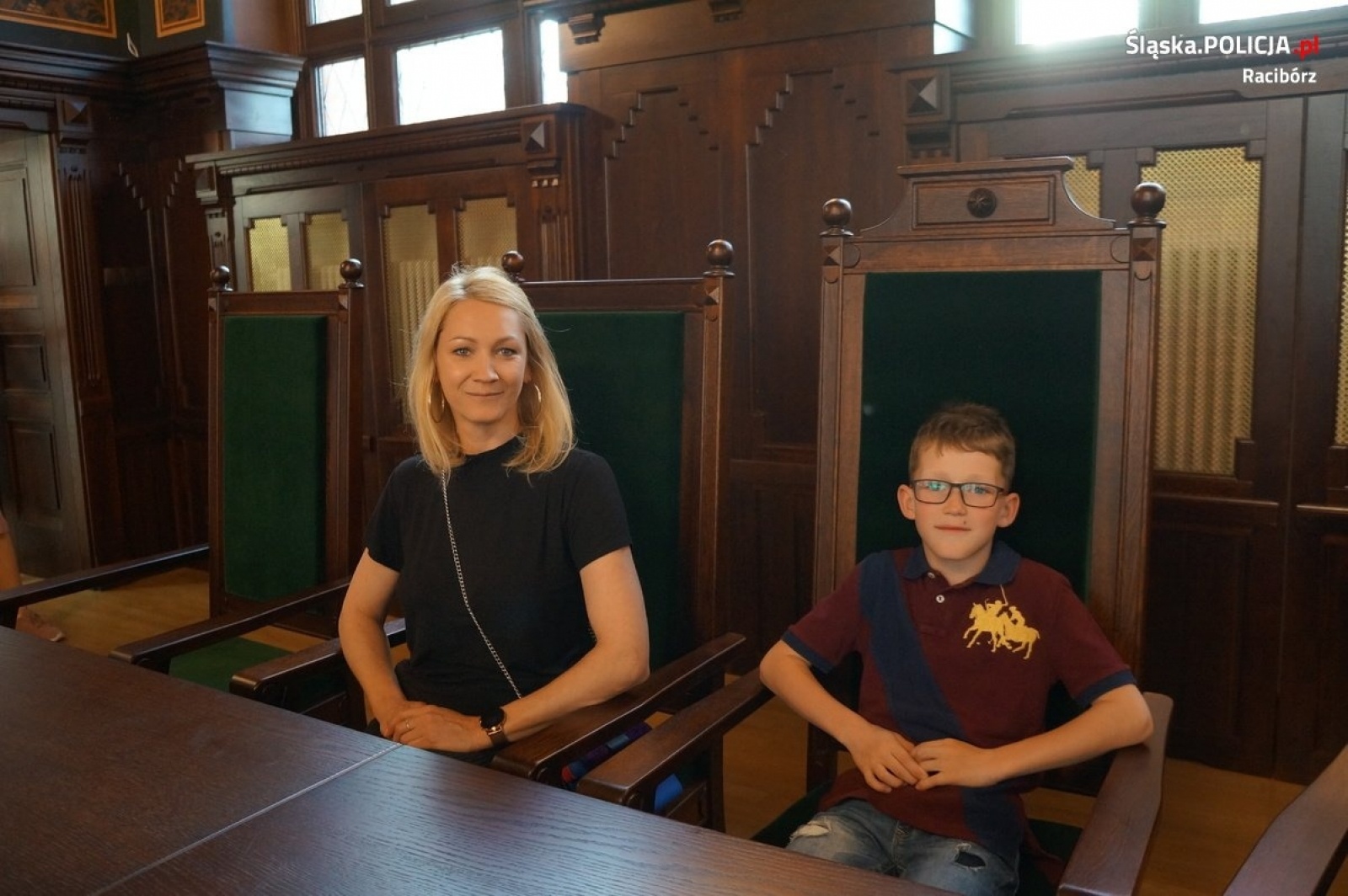 Zdjęcie w galerii na portalu naszraciborz.pl: Raciborscy policjanci na Nocy Muzeów [FOTO] wiadomości z regionu