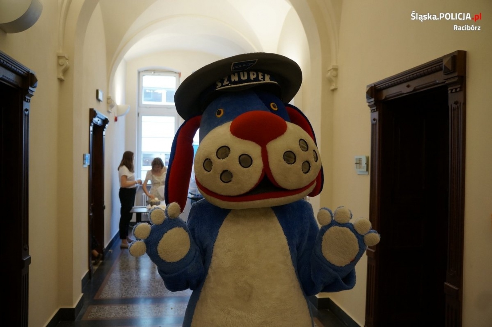 Zdjęcie w galerii na portalu naszraciborz.pl: Raciborscy policjanci na Nocy Muzeów [FOTO] wiadomości z regionu