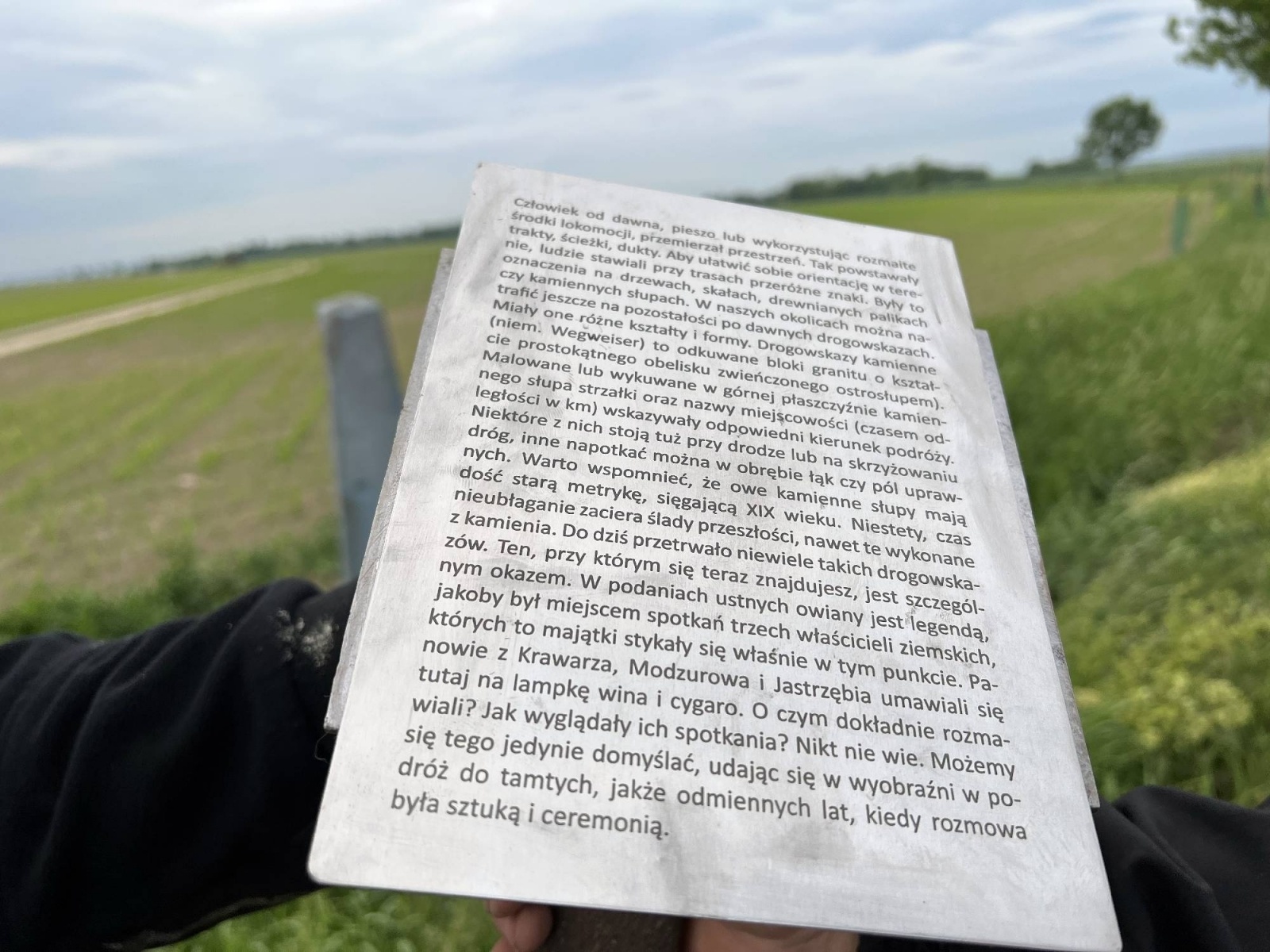 Zdjęcie w galerii na portalu naszraciborz.pl: Jeden kamień, trzy majątki i trzech grafów. Pamiątka po starych czasach w nowej aranżacji [FOTO i WIDEO] wiadomości z regionu