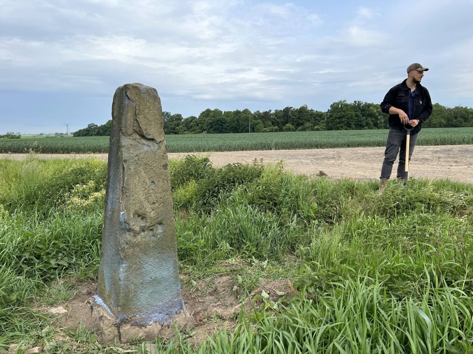 Zdjęcie w galerii na portalu naszraciborz.pl: Jeden kamień, trzy majątki i trzech grafów. Pamiątka po starych czasach w nowej aranżacji [FOTO i WIDEO] wiadomości z regionu