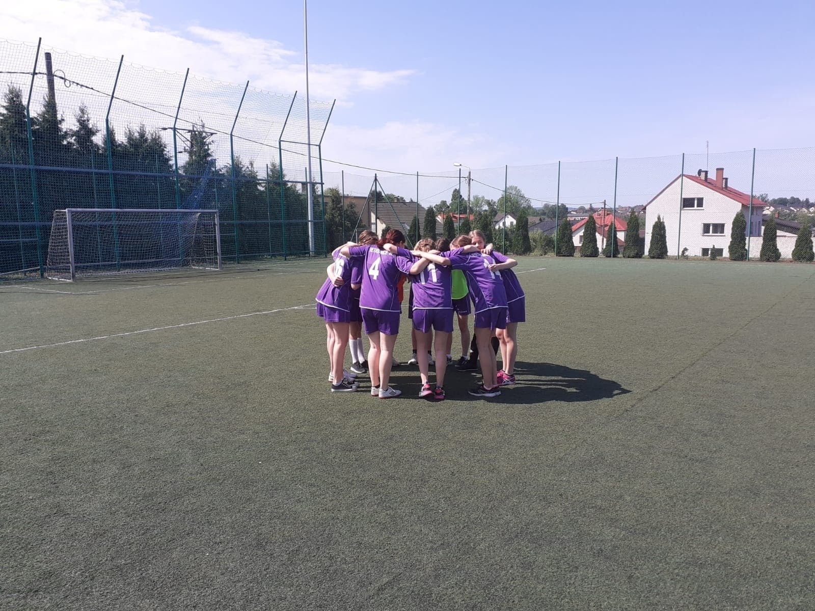 Zdjęcie w galerii na portalu naszraciborz.pl: Piłkarskie zmagania dziewcząt w Pietrowicach Wielkich wiadomości z regionu