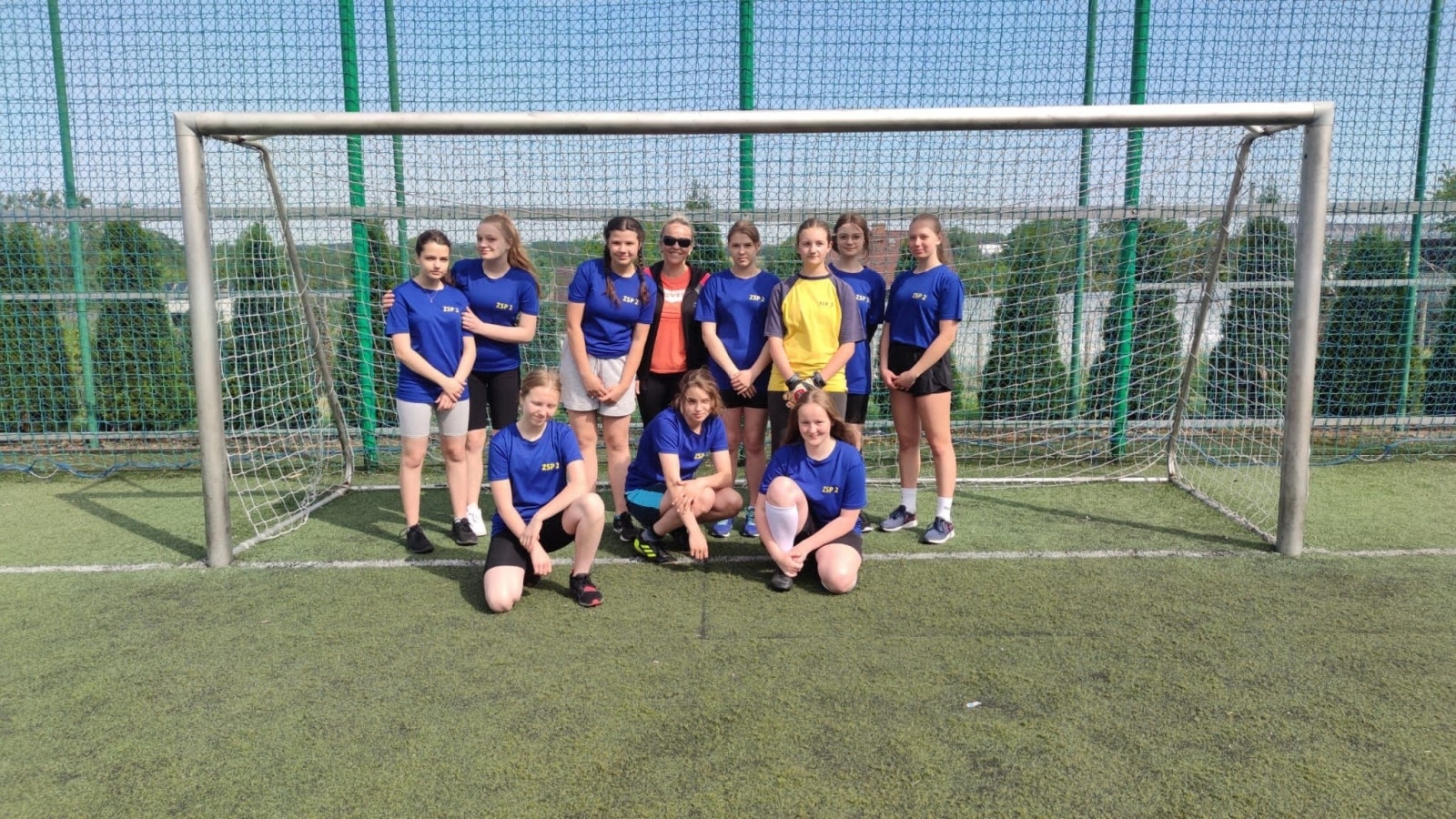 Zdjęcie w galerii na portalu naszraciborz.pl: Piłkarskie zmagania dziewcząt w Pietrowicach Wielkich wiadomości z regionu