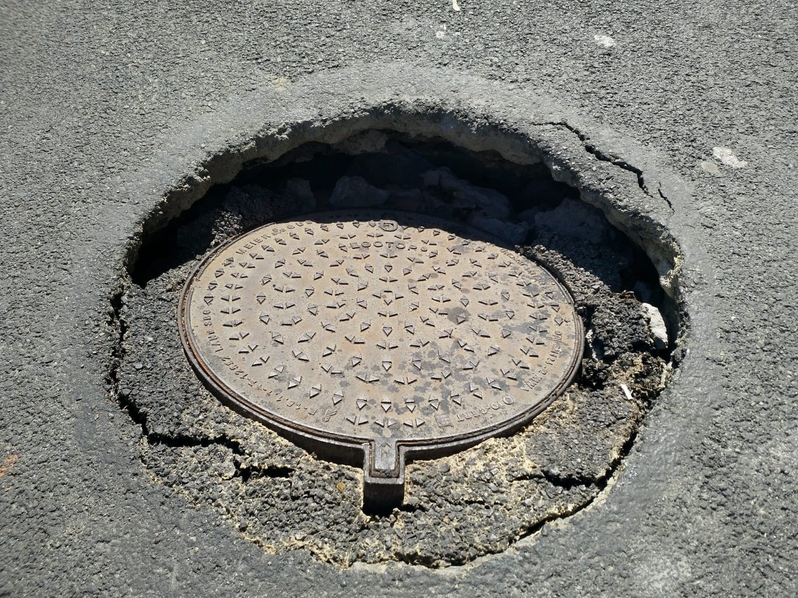 Zdjęcie w galerii na portalu naszraciborz.pl: Interwencje radnych. Korki na Rybnickiej i wyrwa na Katowickiej wiadomości z regionu