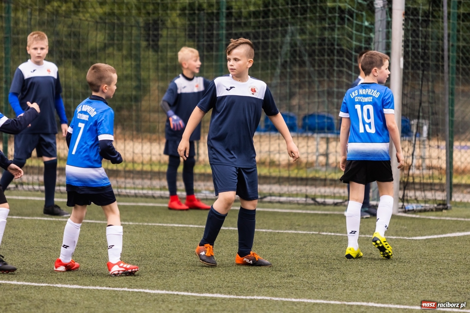 Zdjęcie w galerii na portalu naszraciborz.pl: Piłkarskie emocje w Krzanowicach. Grały orliki [FOTO] wiadomości z regionu