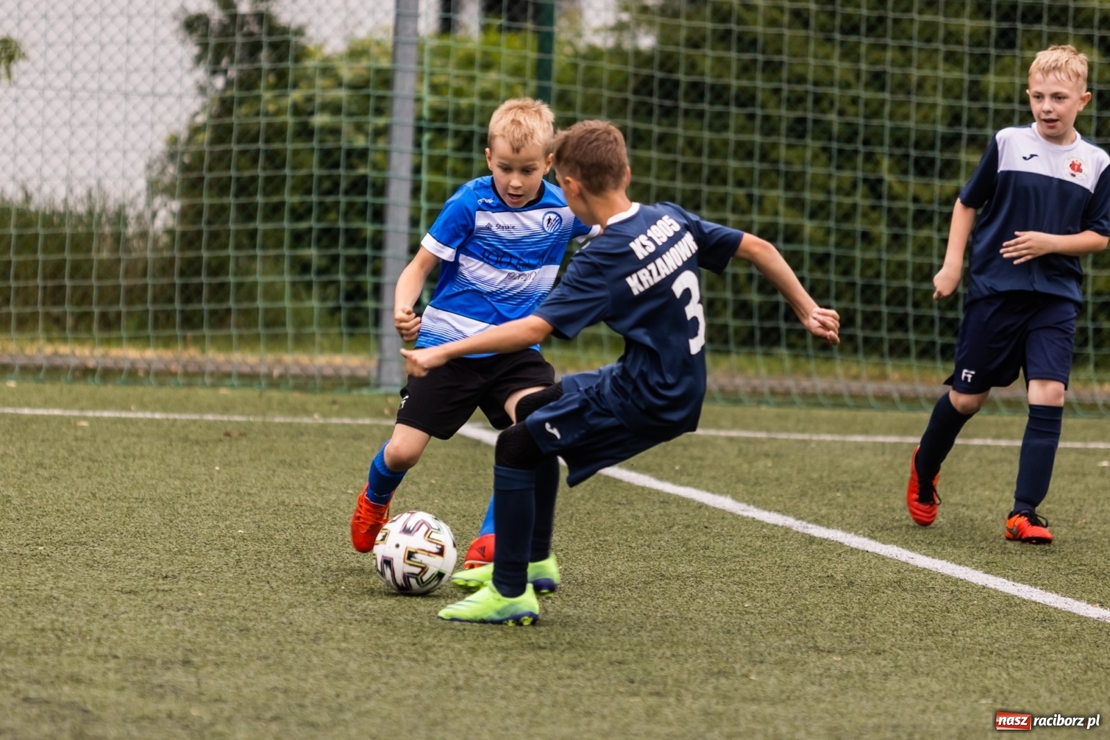 Zdjęcie w galerii na portalu naszraciborz.pl: Piłkarskie emocje w Krzanowicach. Grały orliki [FOTO] wiadomości z regionu