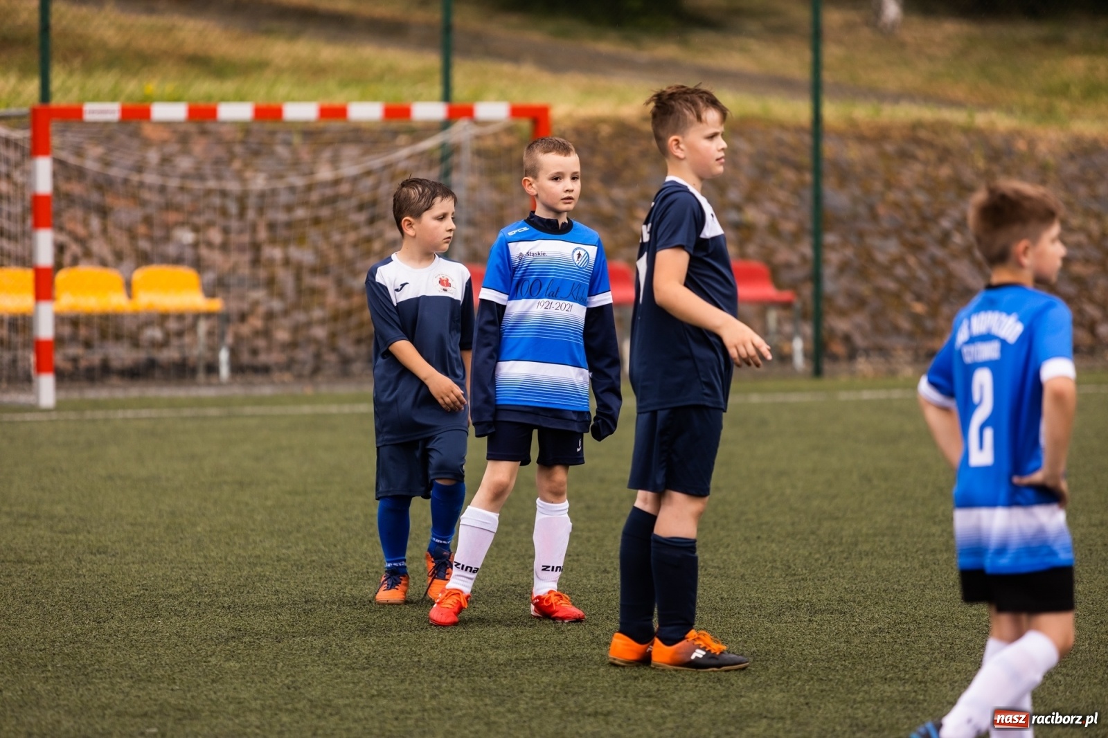 Zdjęcie w galerii na portalu naszraciborz.pl: Piłkarskie emocje w Krzanowicach. Grały orliki [FOTO] wiadomości z regionu