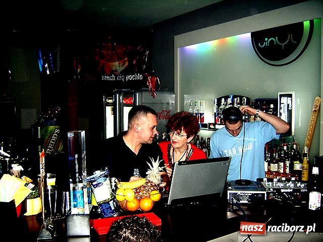 Zdjęcie w galerii na portalu naszraciborz.pl: Wróżka Diana w Vinylu wiadomości z regionu