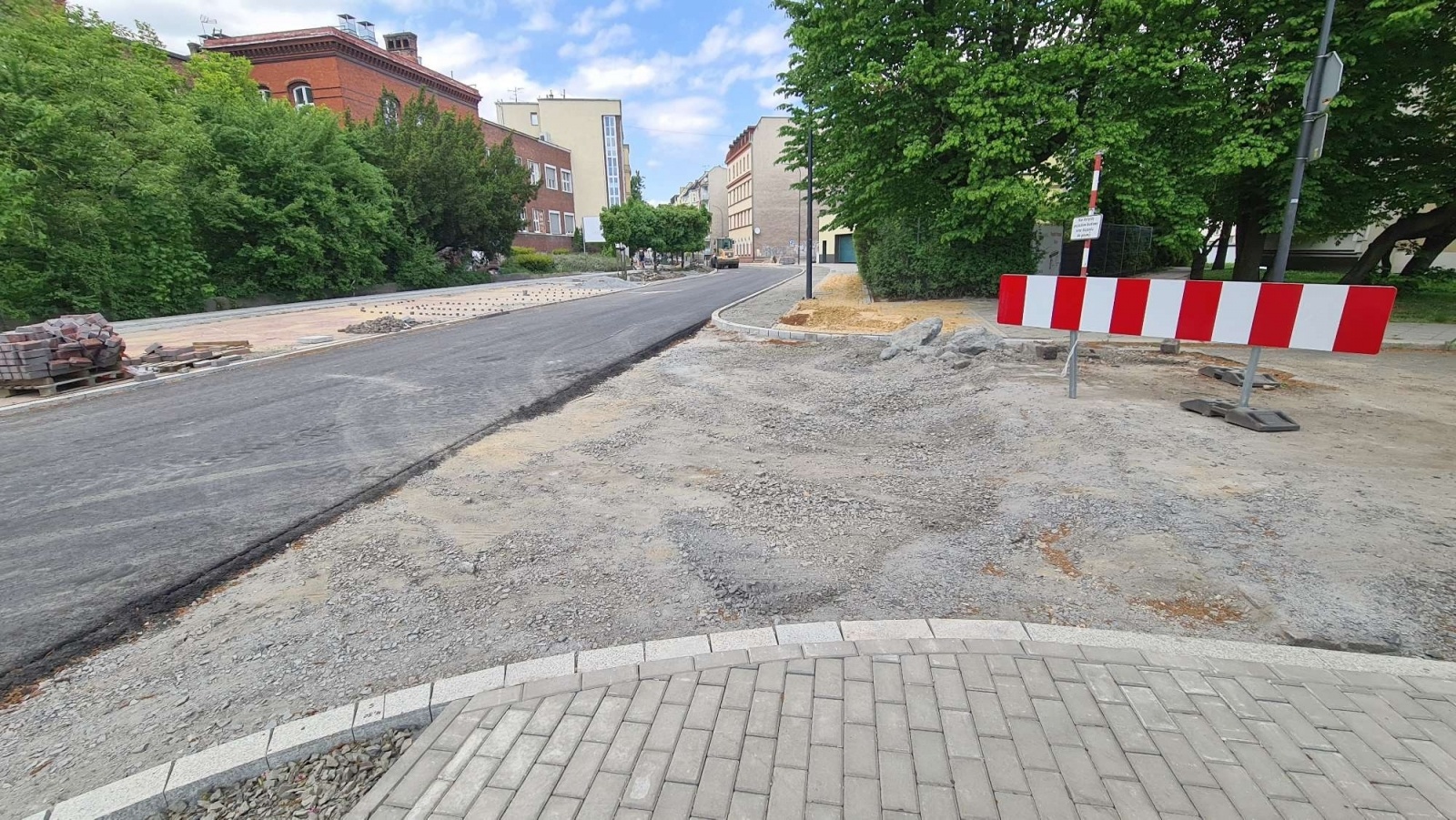 Zdjęcie w galerii na portalu naszraciborz.pl: Remont Bema, Cecylii i Rodziewiczówny. Wykonawcy żądają większych kwot wiadomości z regionu