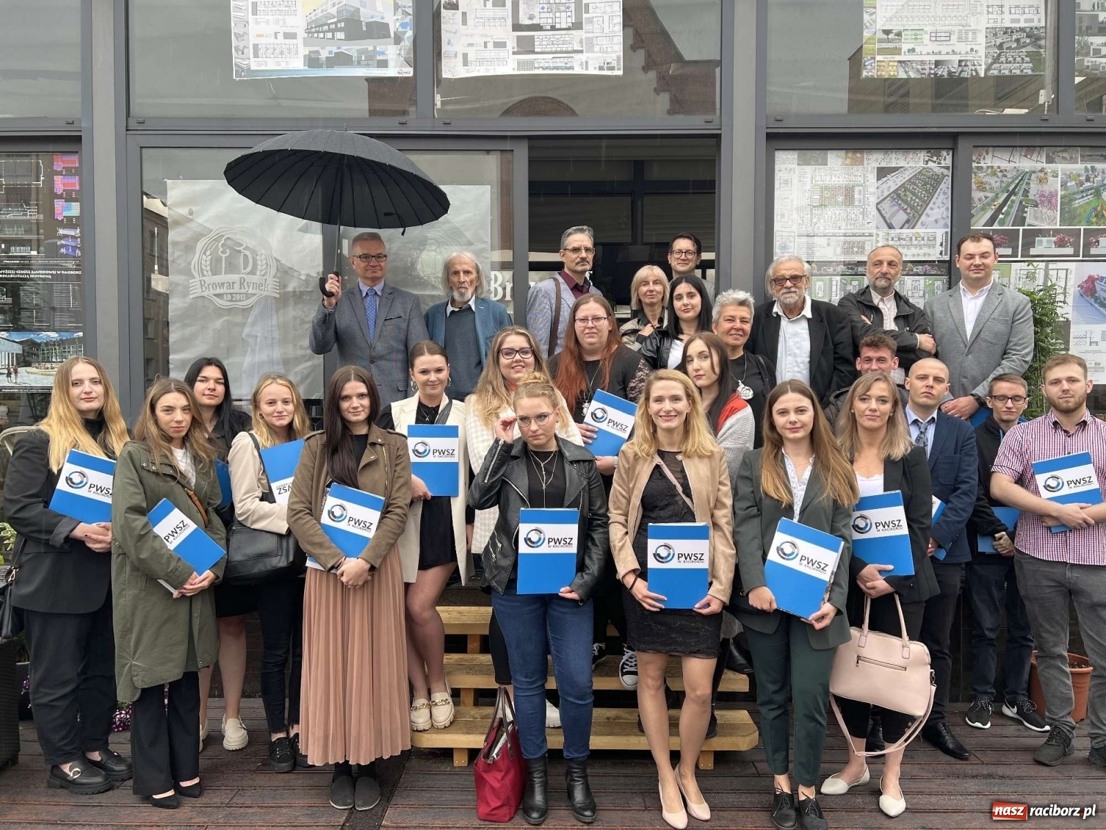 Zdjęcie w galerii na portalu naszraciborz.pl: Młoda architektura Raciborza - PWSZ pokazała prace studentów i wręczyła dyplomy wiadomości z regionu