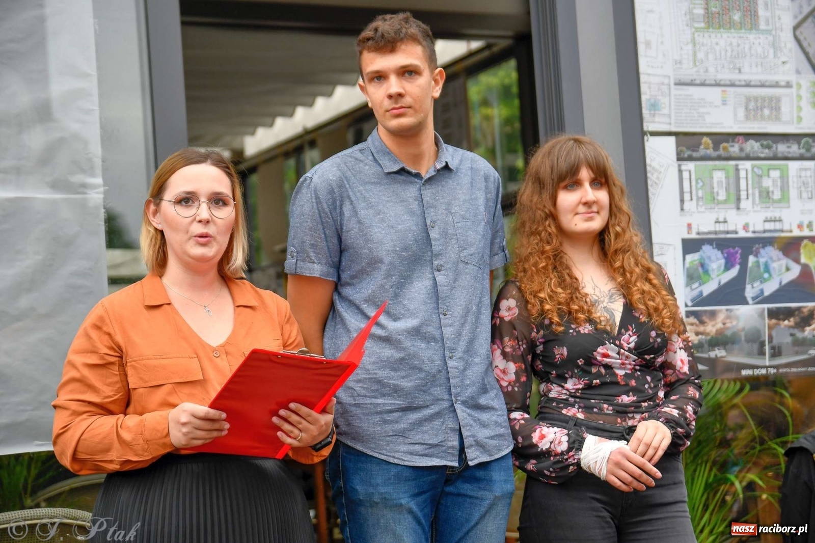 Zdjęcie w galerii na portalu naszraciborz.pl: Młoda architektura Raciborza - PWSZ pokazała prace studentów i wręczyła dyplomy wiadomości z regionu