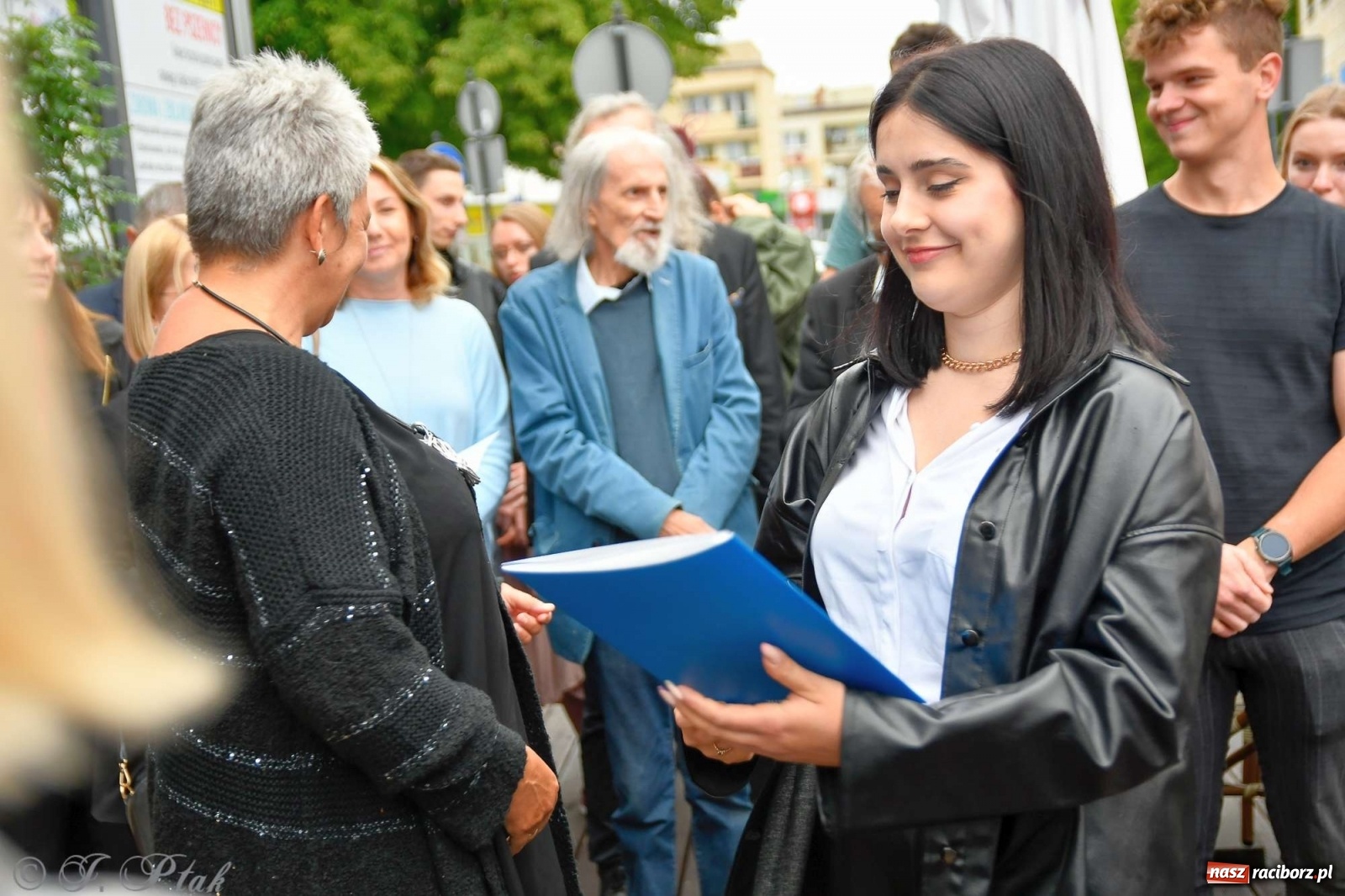 Zdjęcie w galerii na portalu naszraciborz.pl: Młoda architektura Raciborza - PWSZ pokazała prace studentów i wręczyła dyplomy wiadomości z regionu