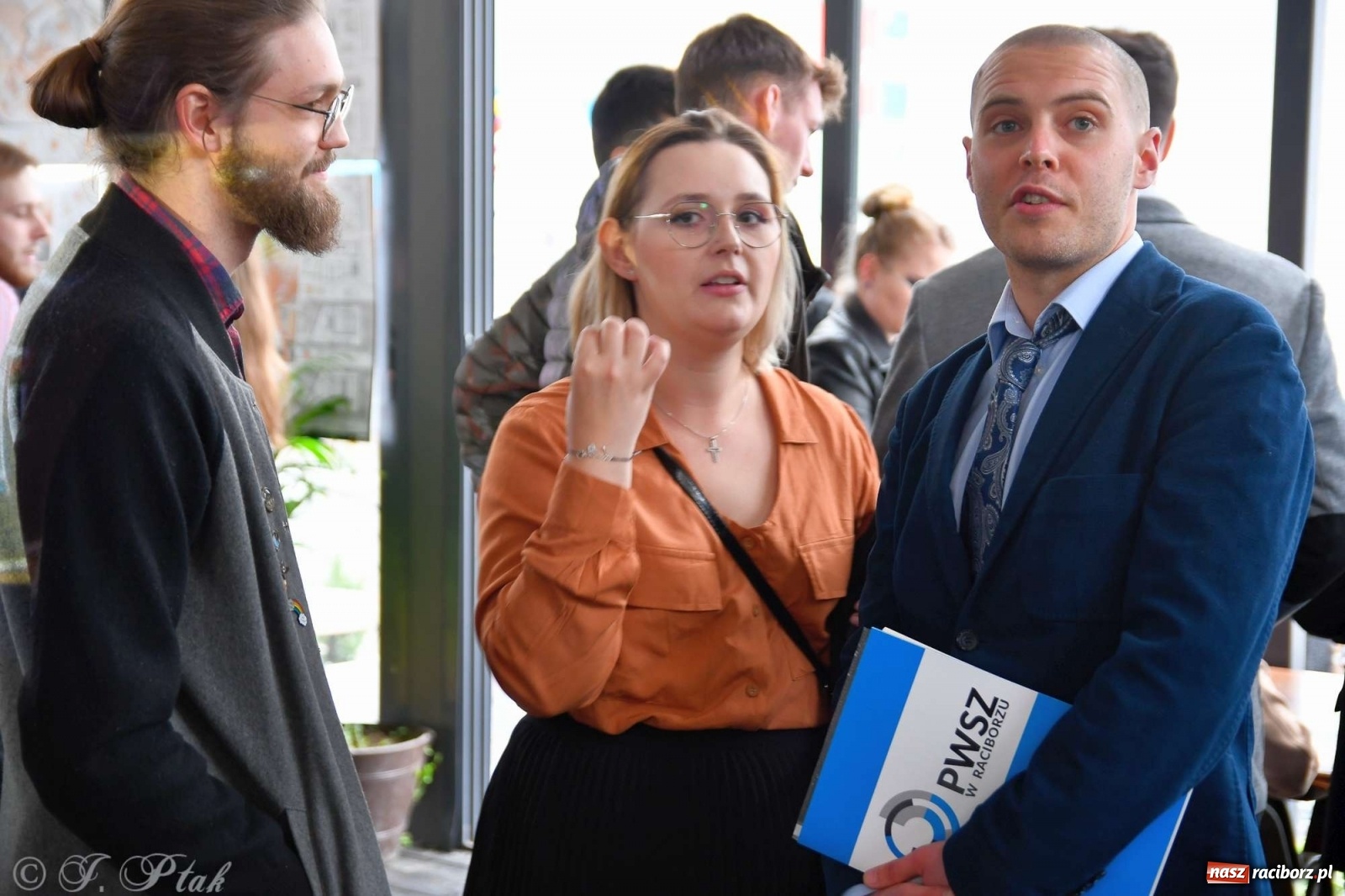 Zdjęcie w galerii na portalu naszraciborz.pl: Młoda architektura Raciborza - PWSZ pokazała prace studentów i wręczyła dyplomy wiadomości z regionu