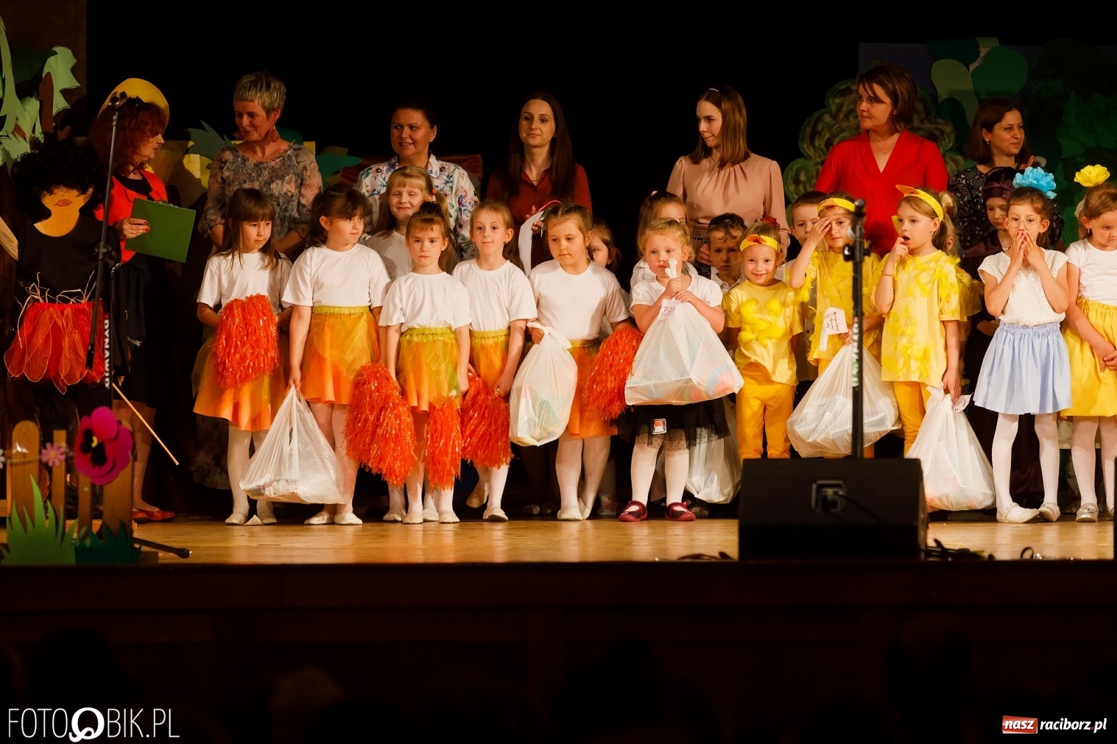 Zdjęcie w galerii na portalu naszraciborz.pl: Raciborski festiwal przedszkolaków - gala finałowa w RCK wiadomości z regionu