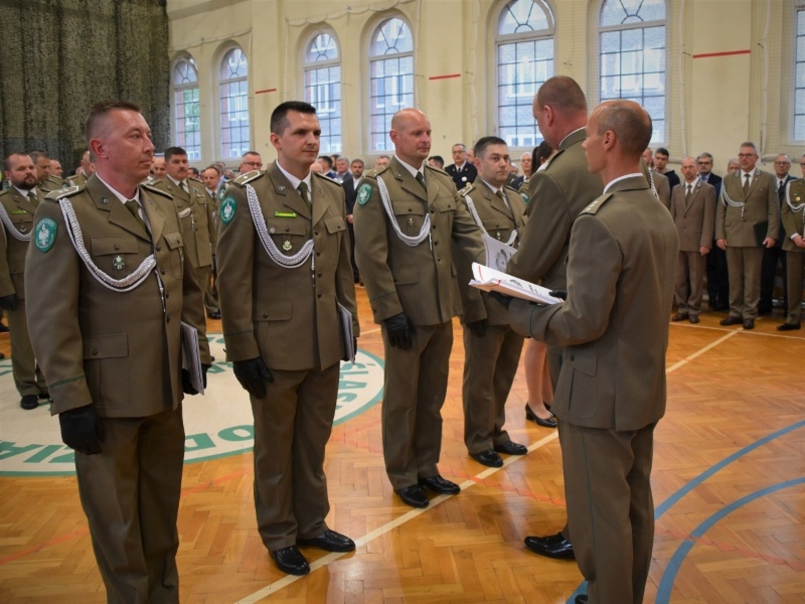 Zdjęcie w galerii na portalu naszraciborz.pl: Śląscy pogranicznicy z Raciborza świętowali 31. rocznicę powstania formacji wiadomości z regionu