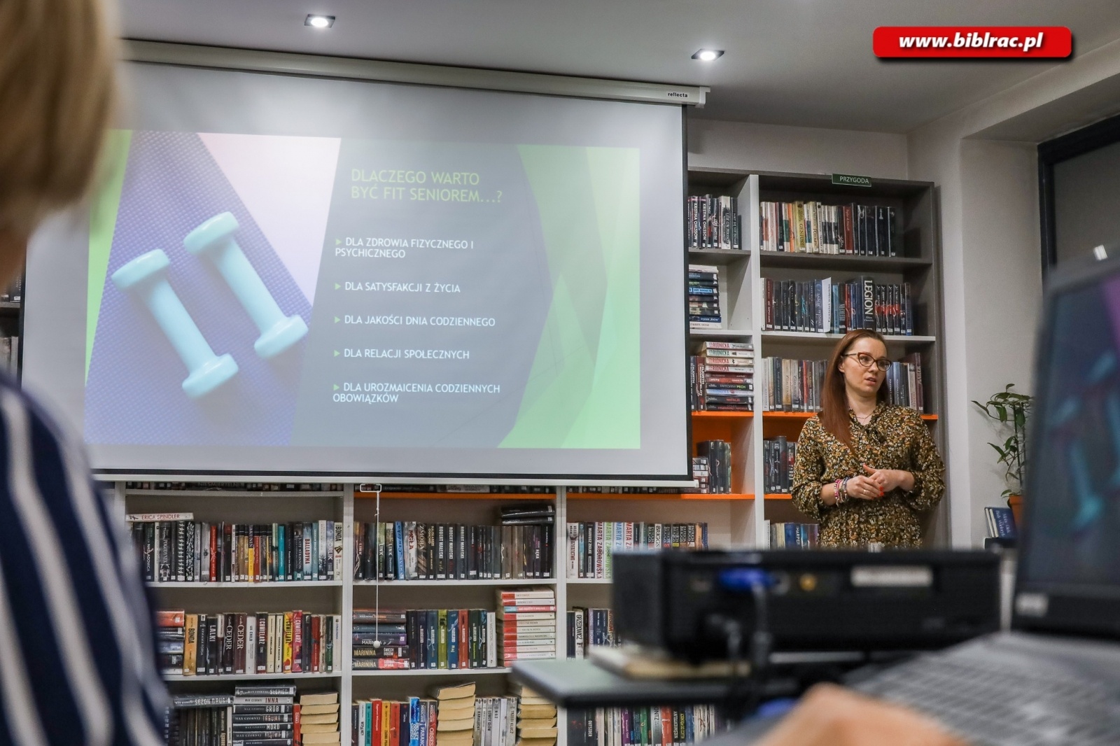 Zdjęcie w galerii na portalu naszraciborz.pl: Aktywny senior w Klubie Przyjaciół Biblioteki na Ostrogu wiadomości z regionu