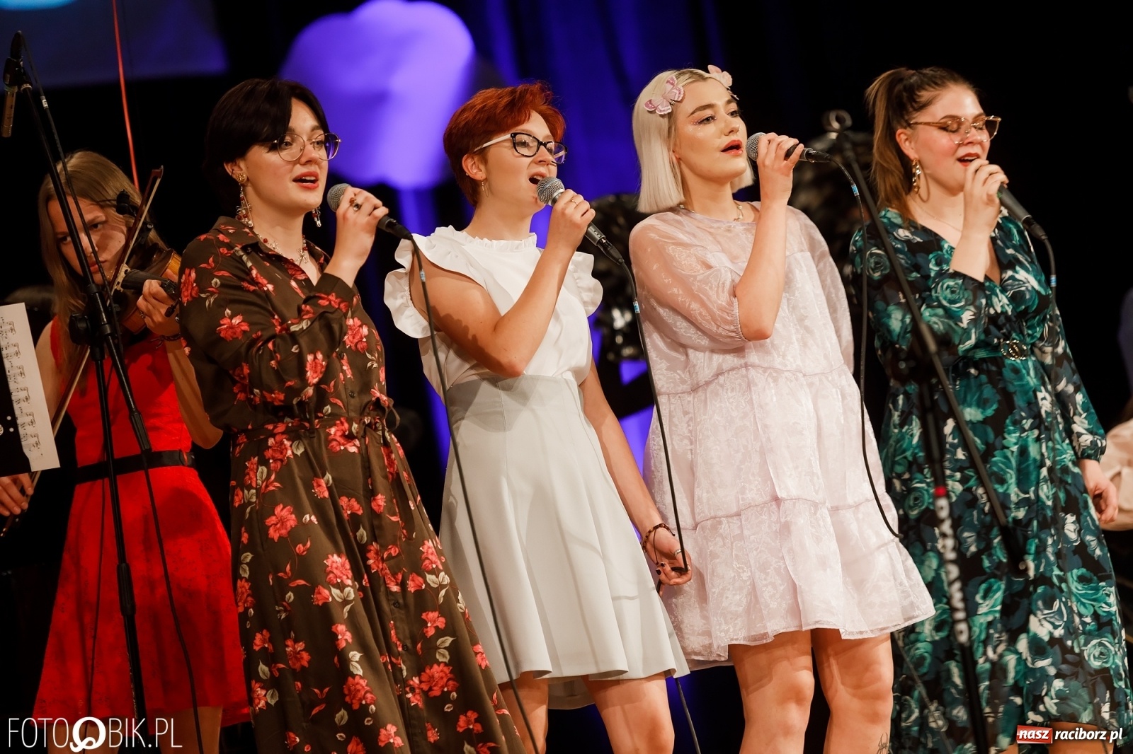 Zdjęcie w galerii na portalu naszraciborz.pl: Kasprowicz z serca - koncert w Raciborskim Centrum Kultury [FOTO i WIDEO] wiadomości z regionu