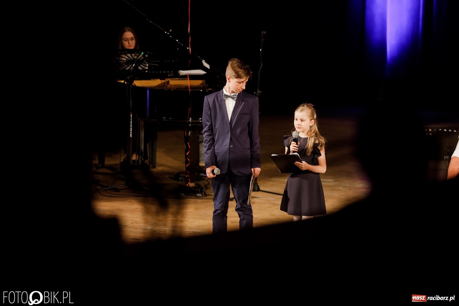 Zdjęcie w galerii na portalu naszraciborz.pl: Kasprowicz z serca - koncert w Raciborskim Centrum Kultury [FOTO i WIDEO] wiadomości z regionu