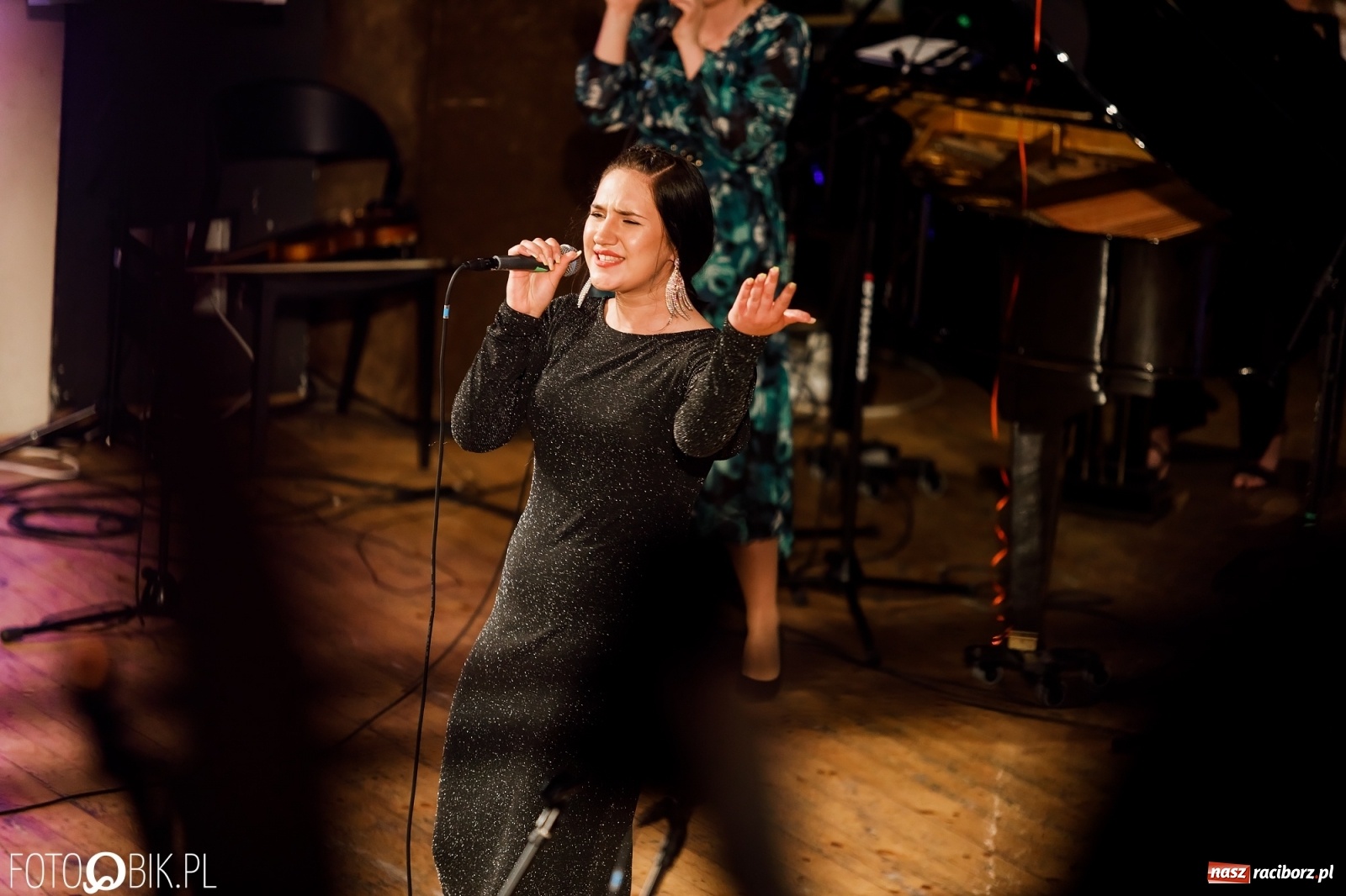 Zdjęcie w galerii na portalu naszraciborz.pl: Kasprowicz z serca - koncert w Raciborskim Centrum Kultury [FOTO i WIDEO] wiadomości z regionu