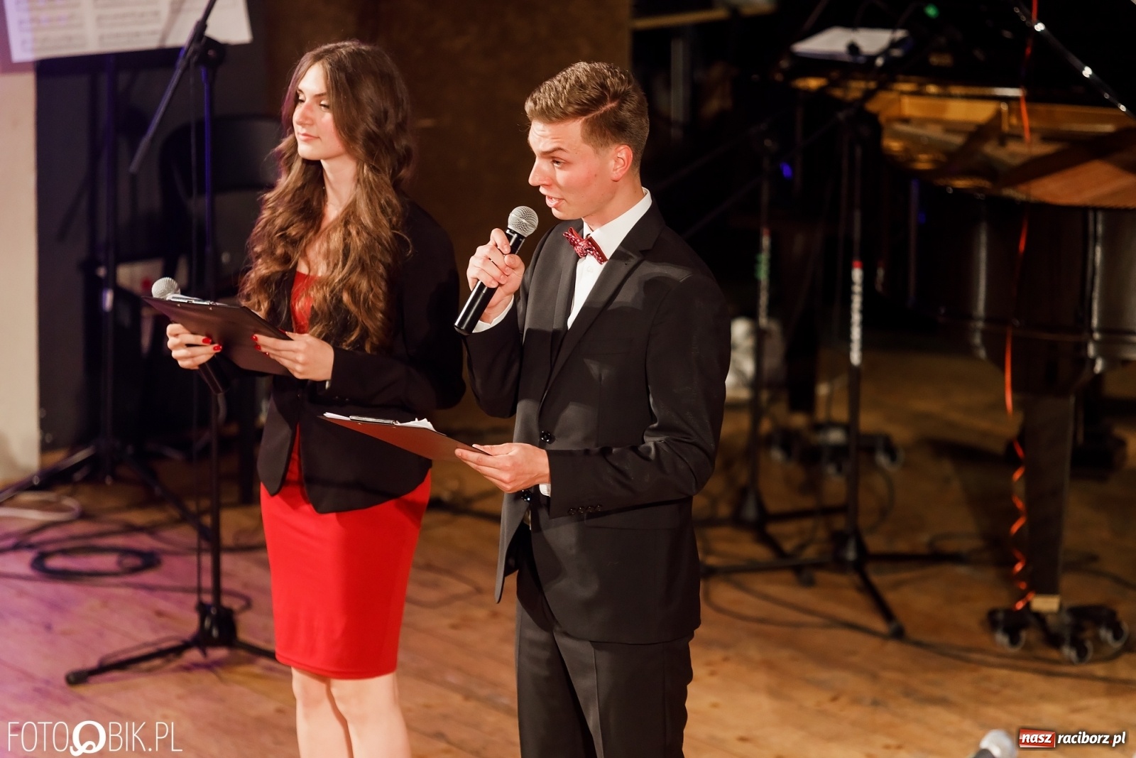 Zdjęcie w galerii na portalu naszraciborz.pl: Kasprowicz z serca - koncert w Raciborskim Centrum Kultury [FOTO i WIDEO] wiadomości z regionu