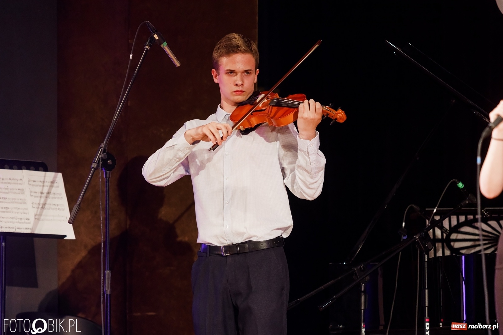 Zdjęcie w galerii na portalu naszraciborz.pl: Kasprowicz z serca - koncert w Raciborskim Centrum Kultury [FOTO i WIDEO] wiadomości z regionu