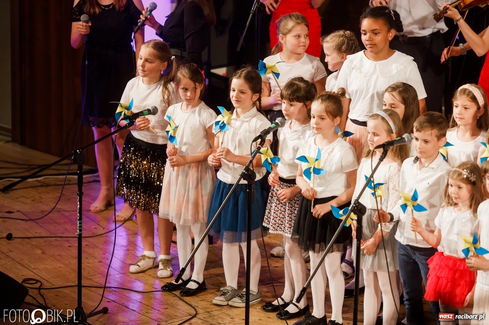 Zdjęcie w galerii na portalu naszraciborz.pl: Kasprowicz z serca - koncert w Raciborskim Centrum Kultury [FOTO i WIDEO] wiadomości z regionu