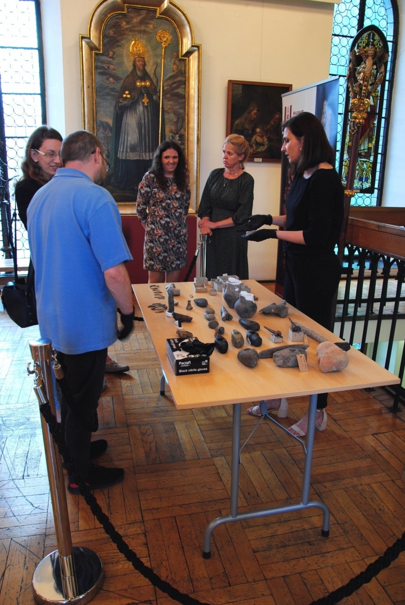 Zdjęcie w galerii na portalu naszraciborz.pl: W Muzeum rozmawiano o tajemnicach raciborskiej Venus wiadomości z regionu