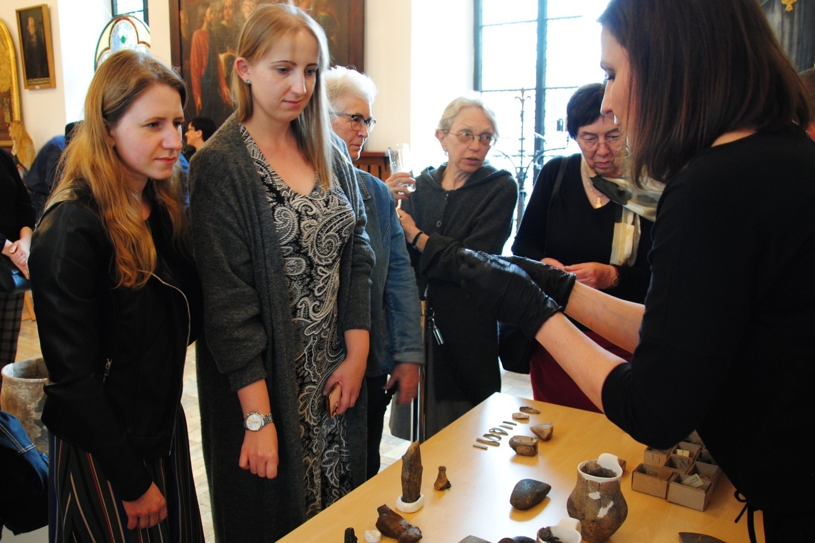 Zdjęcie w galerii na portalu naszraciborz.pl: W Muzeum rozmawiano o tajemnicach raciborskiej Venus wiadomości z regionu