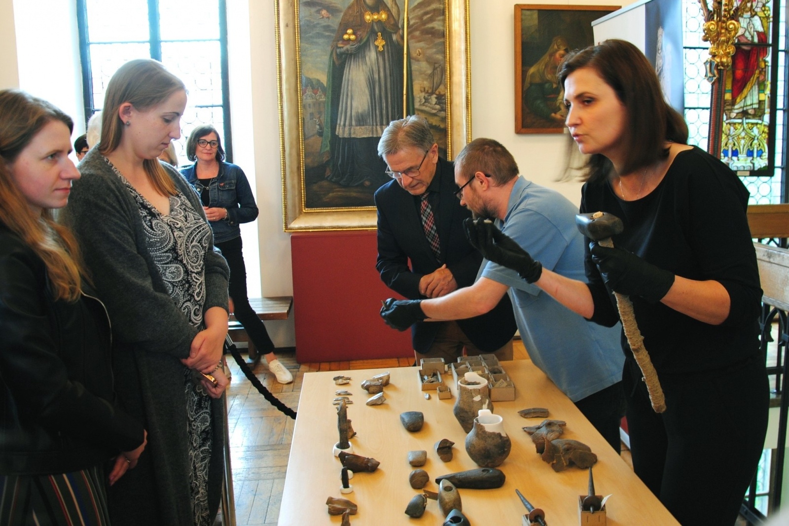 Zdjęcie w galerii na portalu naszraciborz.pl: W Muzeum rozmawiano o tajemnicach raciborskiej Venus wiadomości z regionu