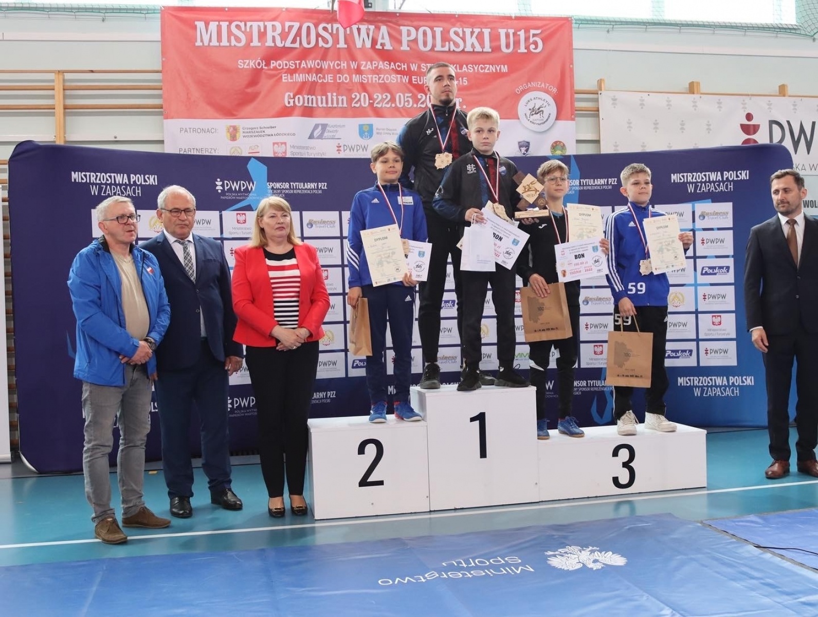 Zdjęcie w galerii na portalu naszraciborz.pl: Młodzi zapaśnicy z Raciborza najlepsi w kraju! wiadomości z regionu