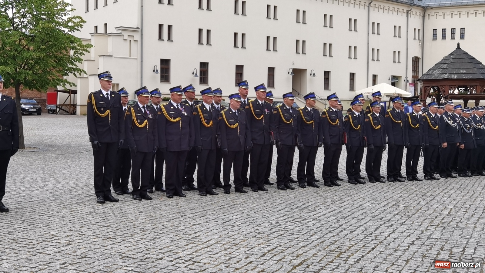 Zdjęcie w galerii na portalu naszraciborz.pl: Cisi aniołowe drugiego człowieka. Dzień Strażaka na Zamku Piastowskim [FOTO i WIDEO] wiadomości z regionu