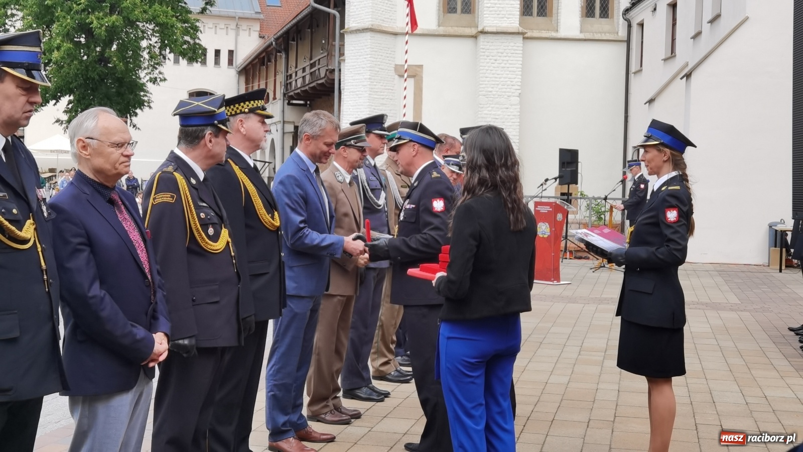 Zdjęcie w galerii na portalu naszraciborz.pl: Cisi aniołowe drugiego człowieka. Dzień Strażaka na Zamku Piastowskim [FOTO i WIDEO] wiadomości z regionu