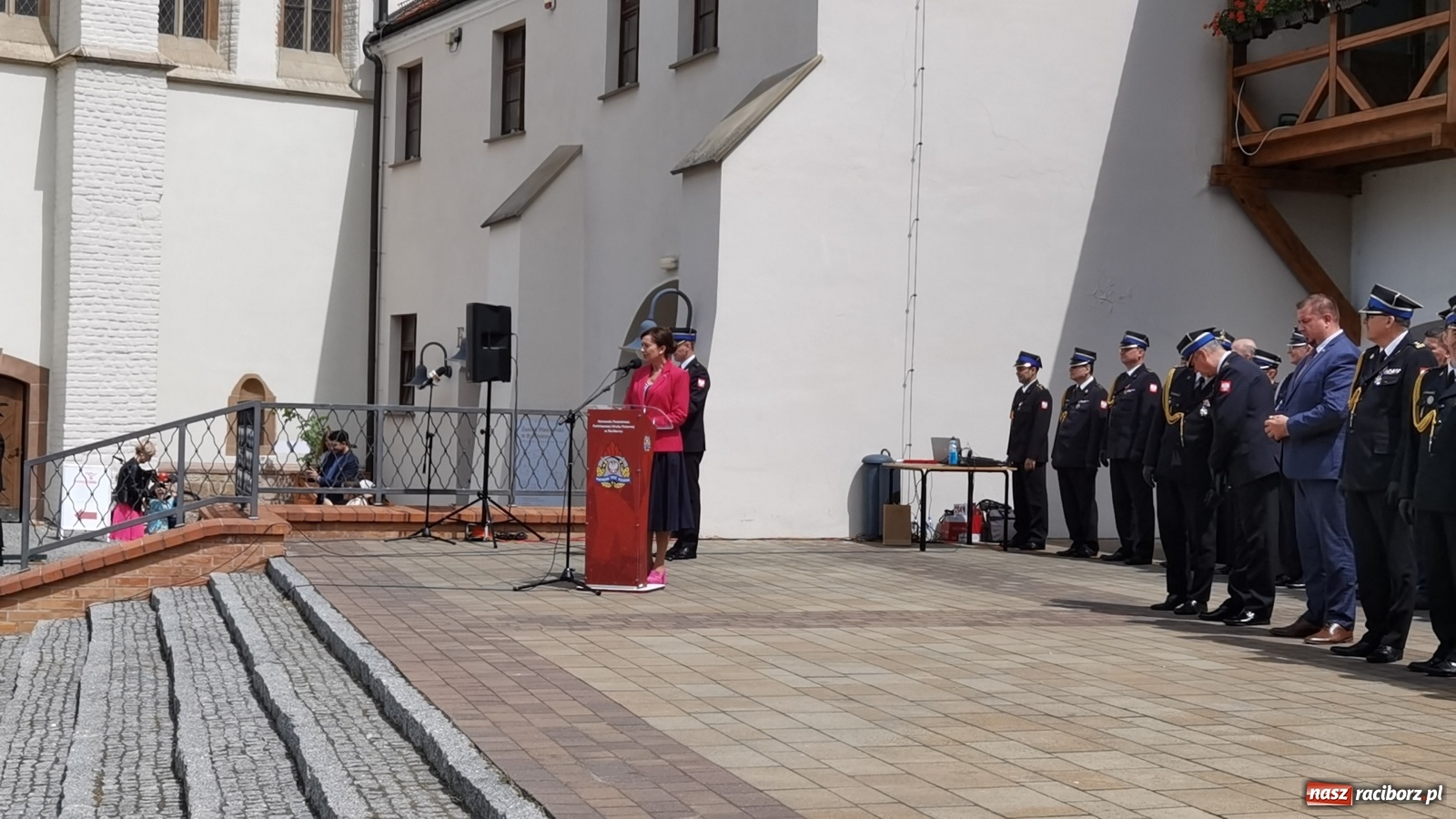 Zdjęcie w galerii na portalu naszraciborz.pl: Cisi aniołowe drugiego człowieka. Dzień Strażaka na Zamku Piastowskim [FOTO i WIDEO] wiadomości z regionu
