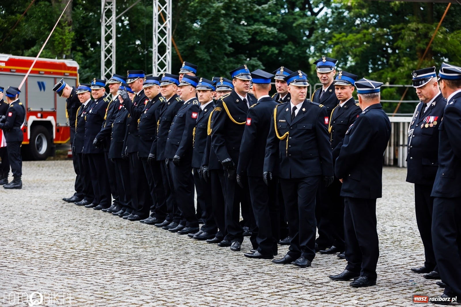 Zdjęcie w galerii na portalu naszraciborz.pl: Cisi aniołowe drugiego człowieka. Dzień Strażaka na Zamku Piastowskim [FOTO i WIDEO] wiadomości z regionu