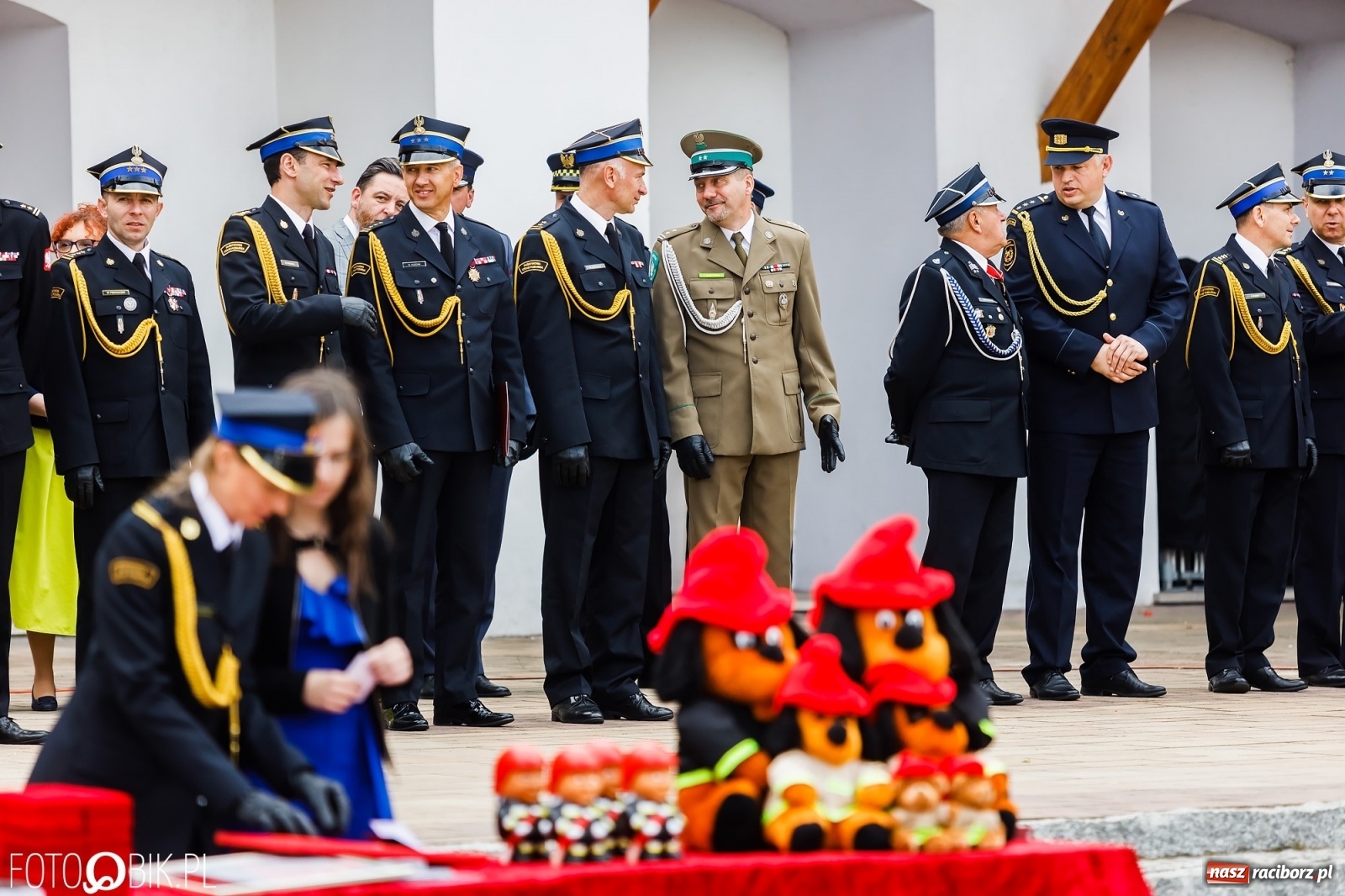 Zdjęcie w galerii na portalu naszraciborz.pl: Cisi aniołowe drugiego człowieka. Dzień Strażaka na Zamku Piastowskim [FOTO i WIDEO] wiadomości z regionu